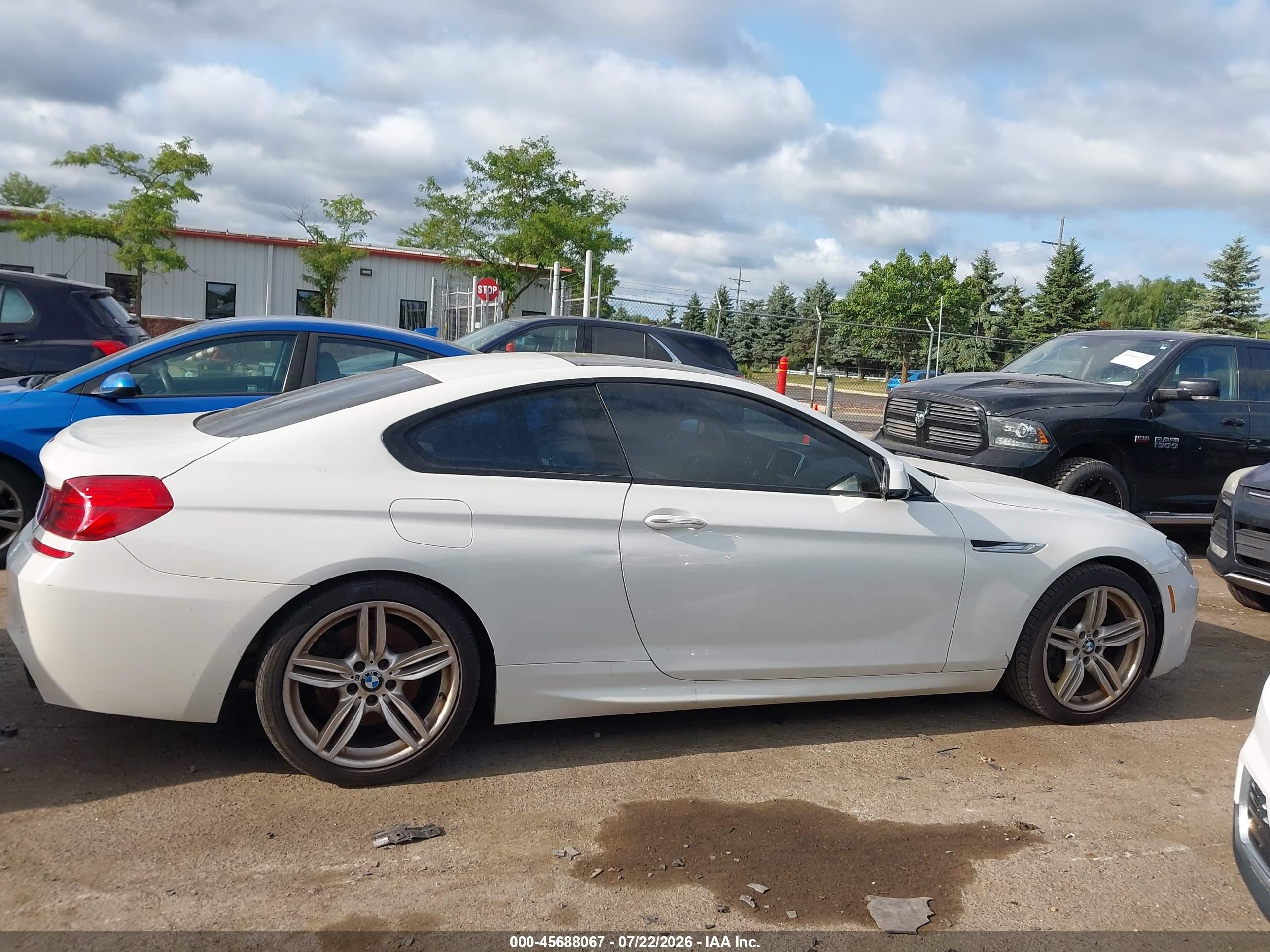 2013 Bmw 640i   Белый vin: WBALW3C50DC892529