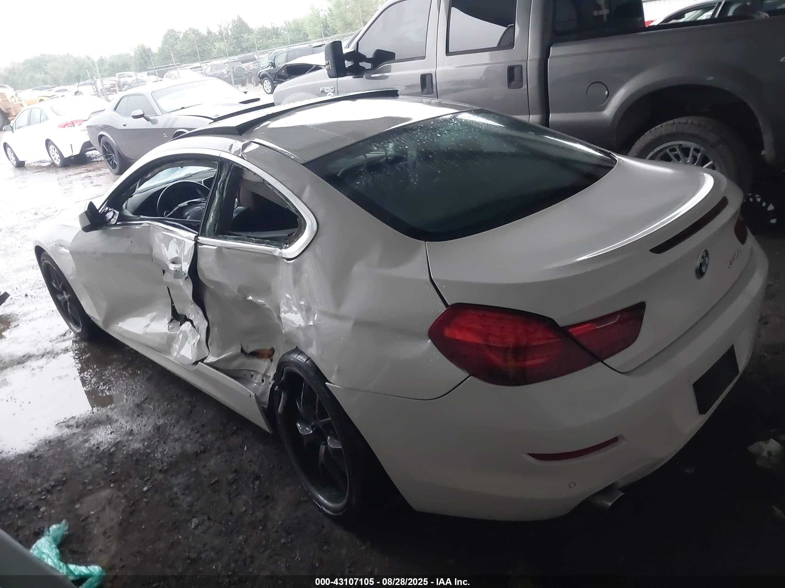 2013 Bmw 640i   White vin: WBALW3C54DC892470