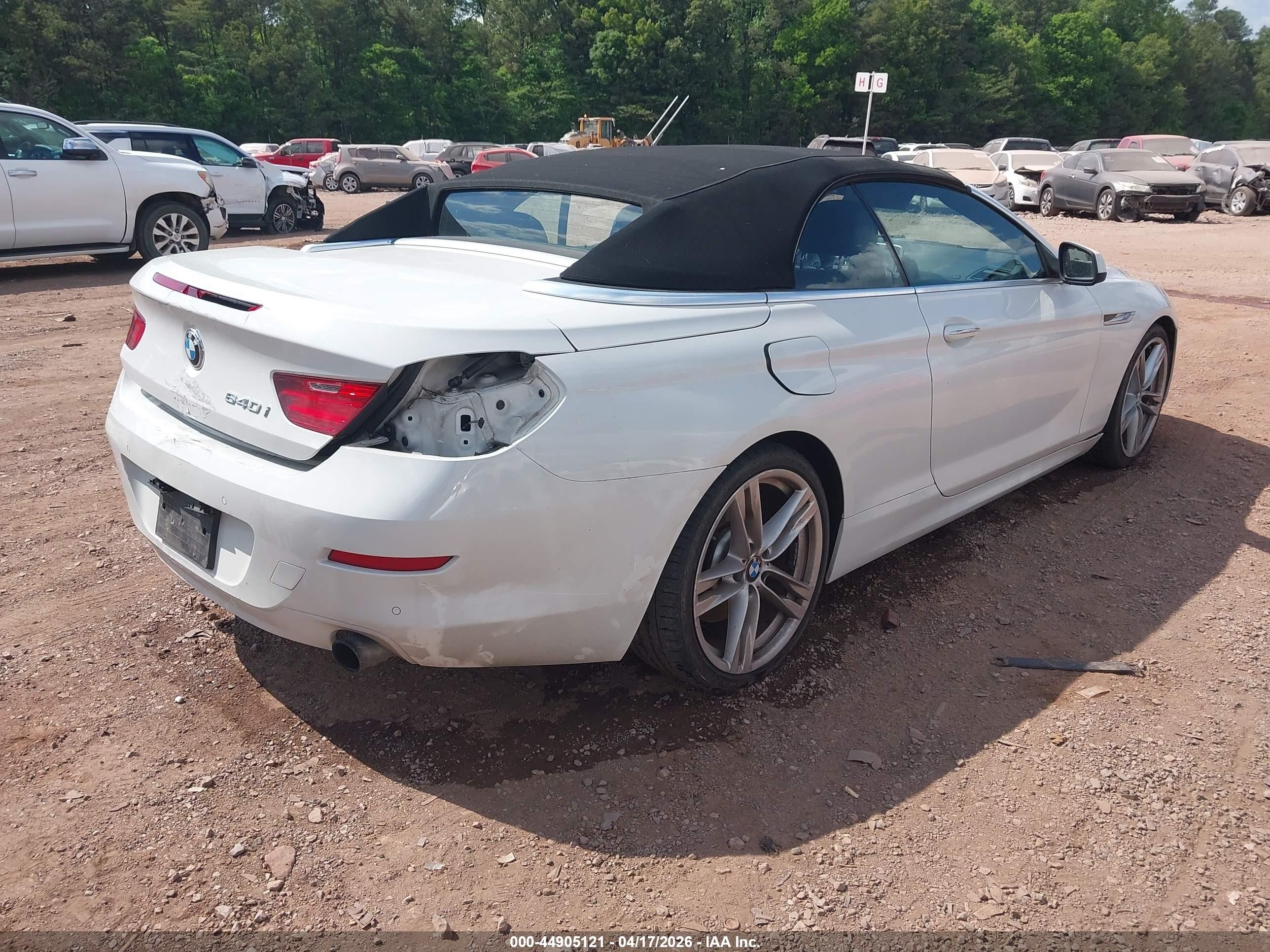 2012 Bmw 640i   White vin: WBALW7C52CC618531