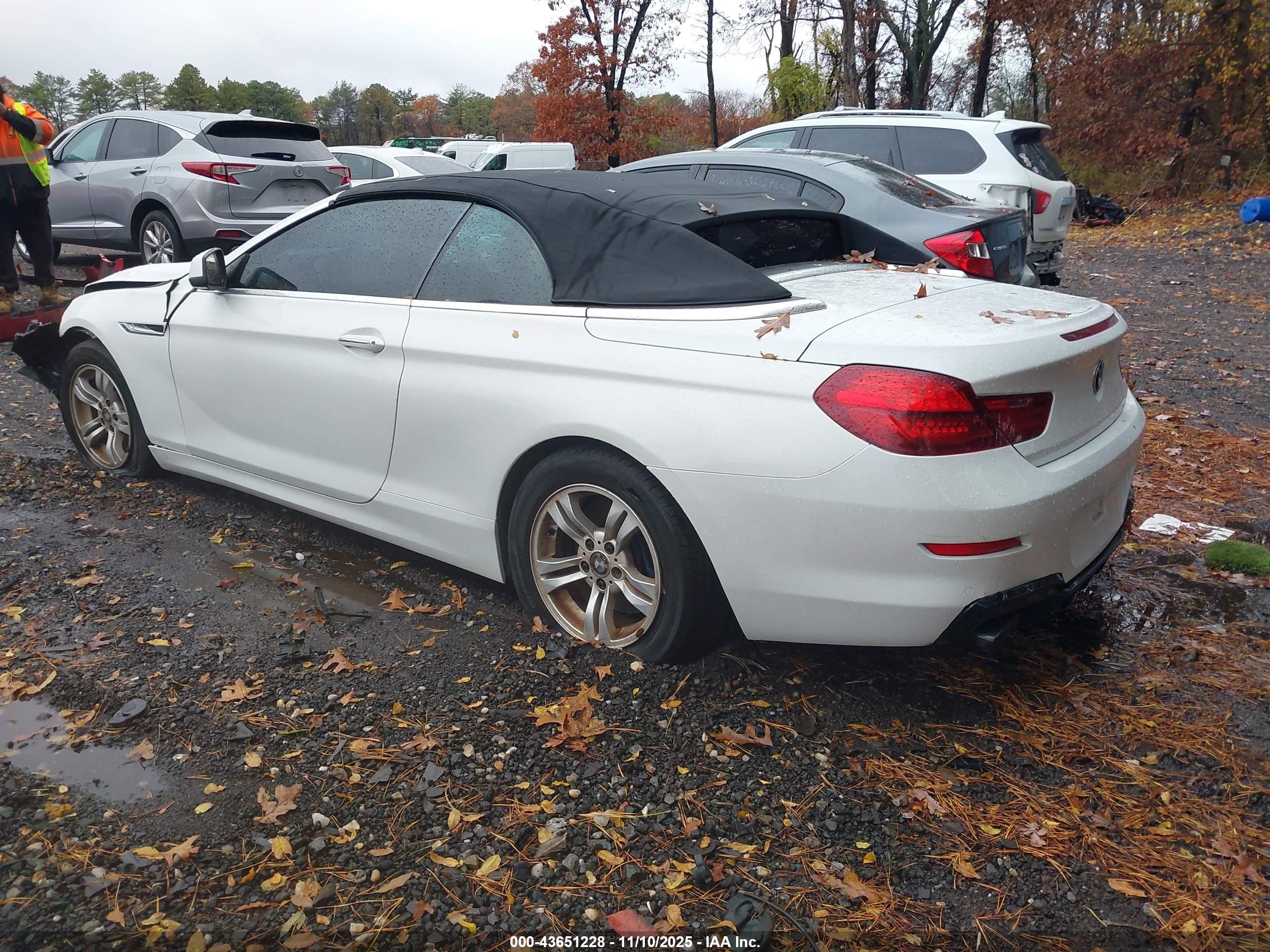 2012 Bmw 640i   White vin: WBALW7C53CC618859