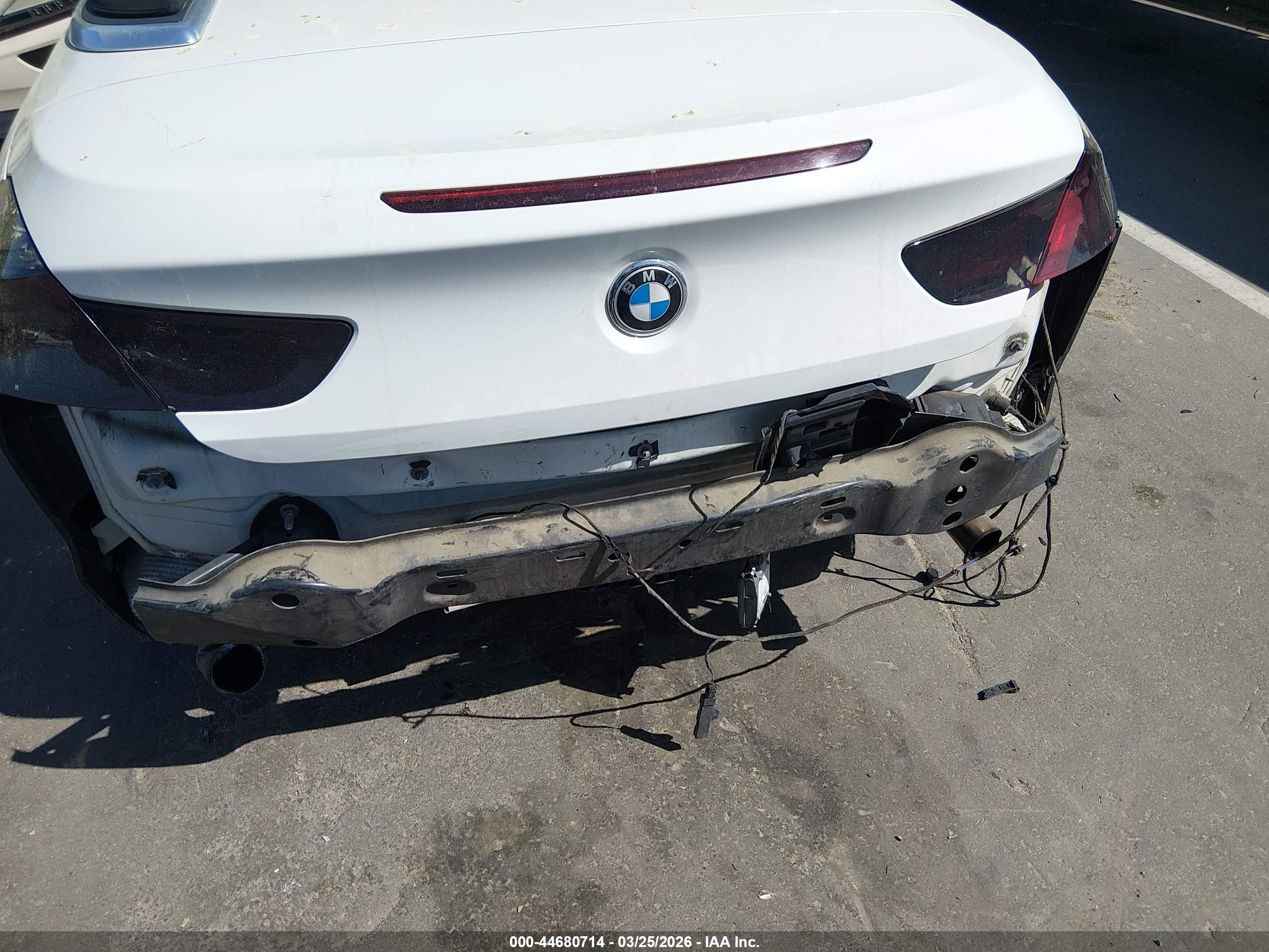 2012 Bmw 640i   White vin: WBALW7C58CC618470