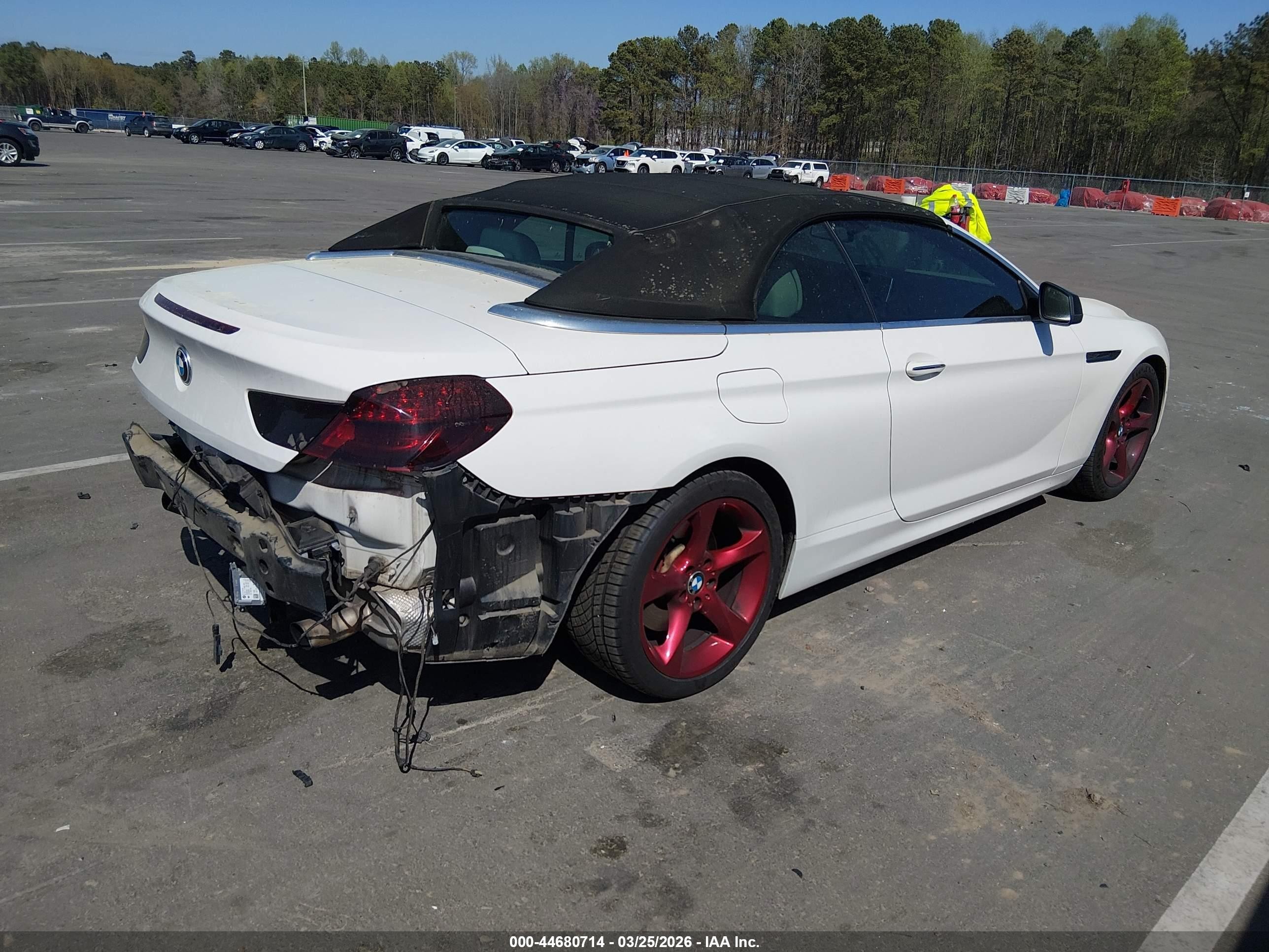2012 Bmw 640i   White vin: WBALW7C58CC618470