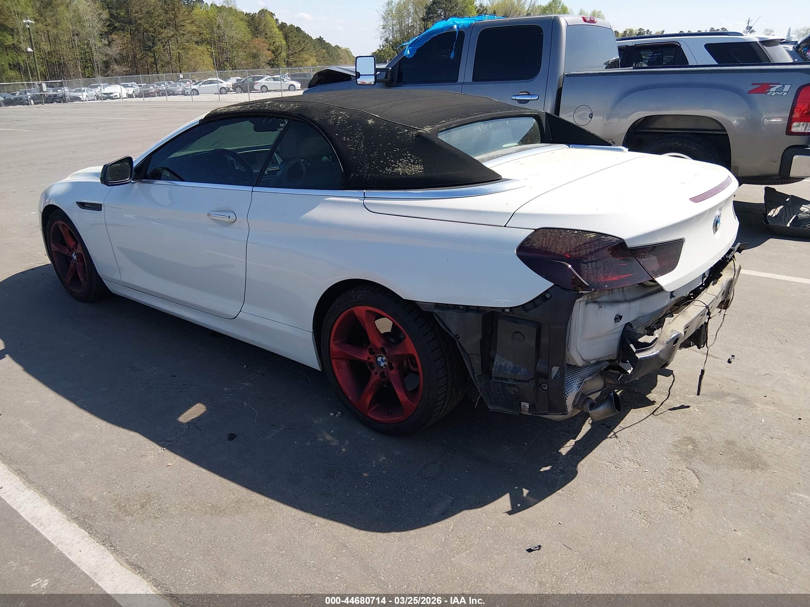 2012 Bmw 640i   White vin: WBALW7C58CC618470