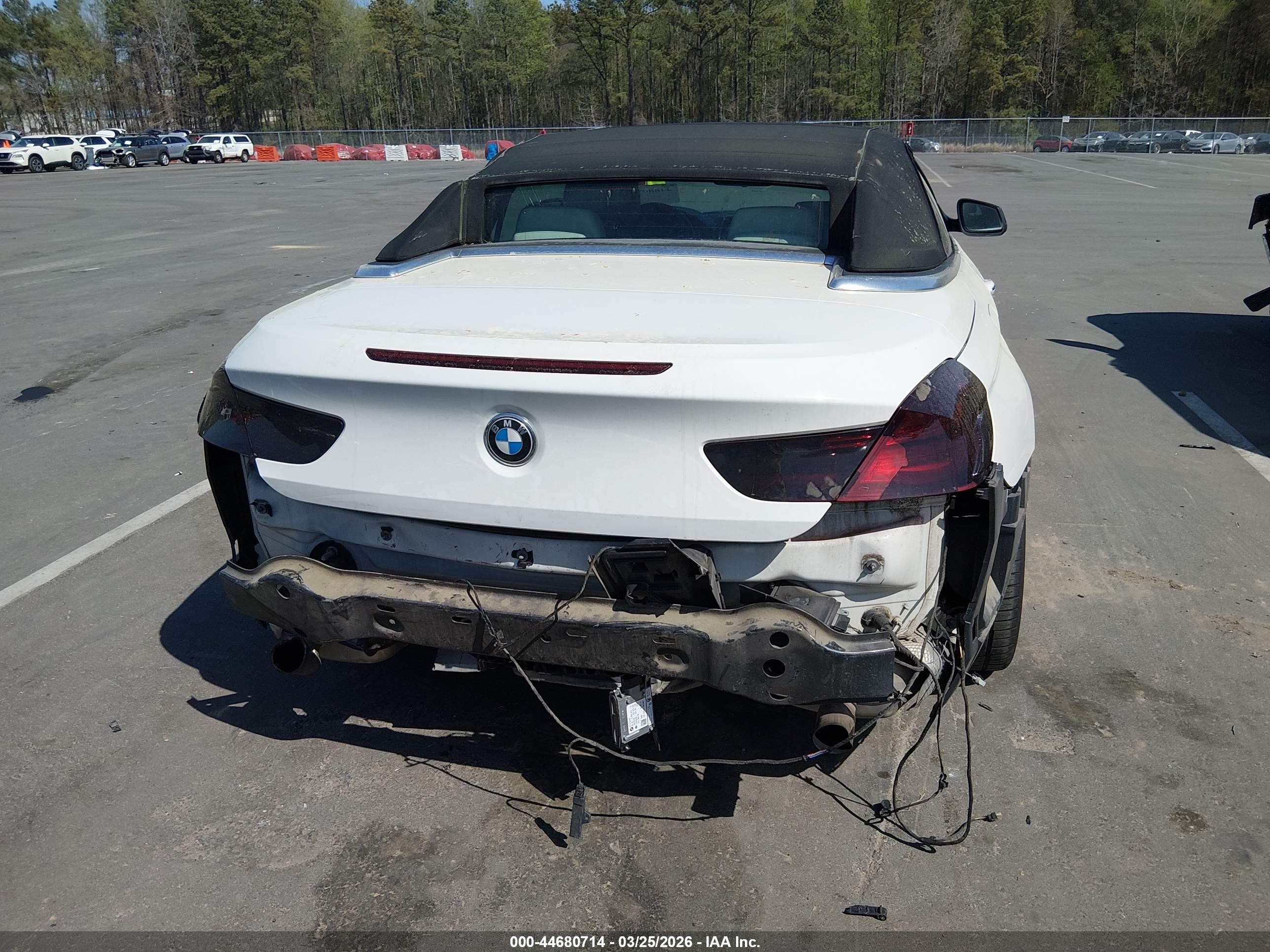 2012 Bmw 640i   White vin: WBALW7C58CC618470