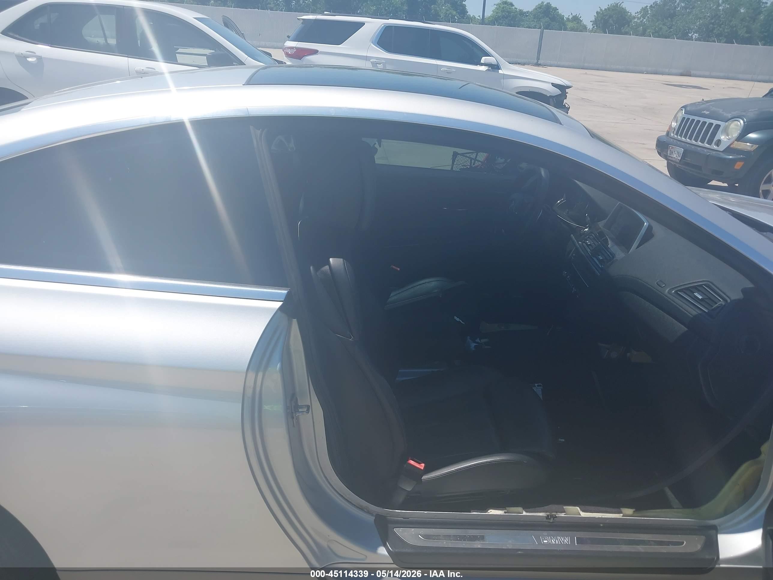 2012 Bmw 650i   Silver vin: WBALX3C50CDV77848