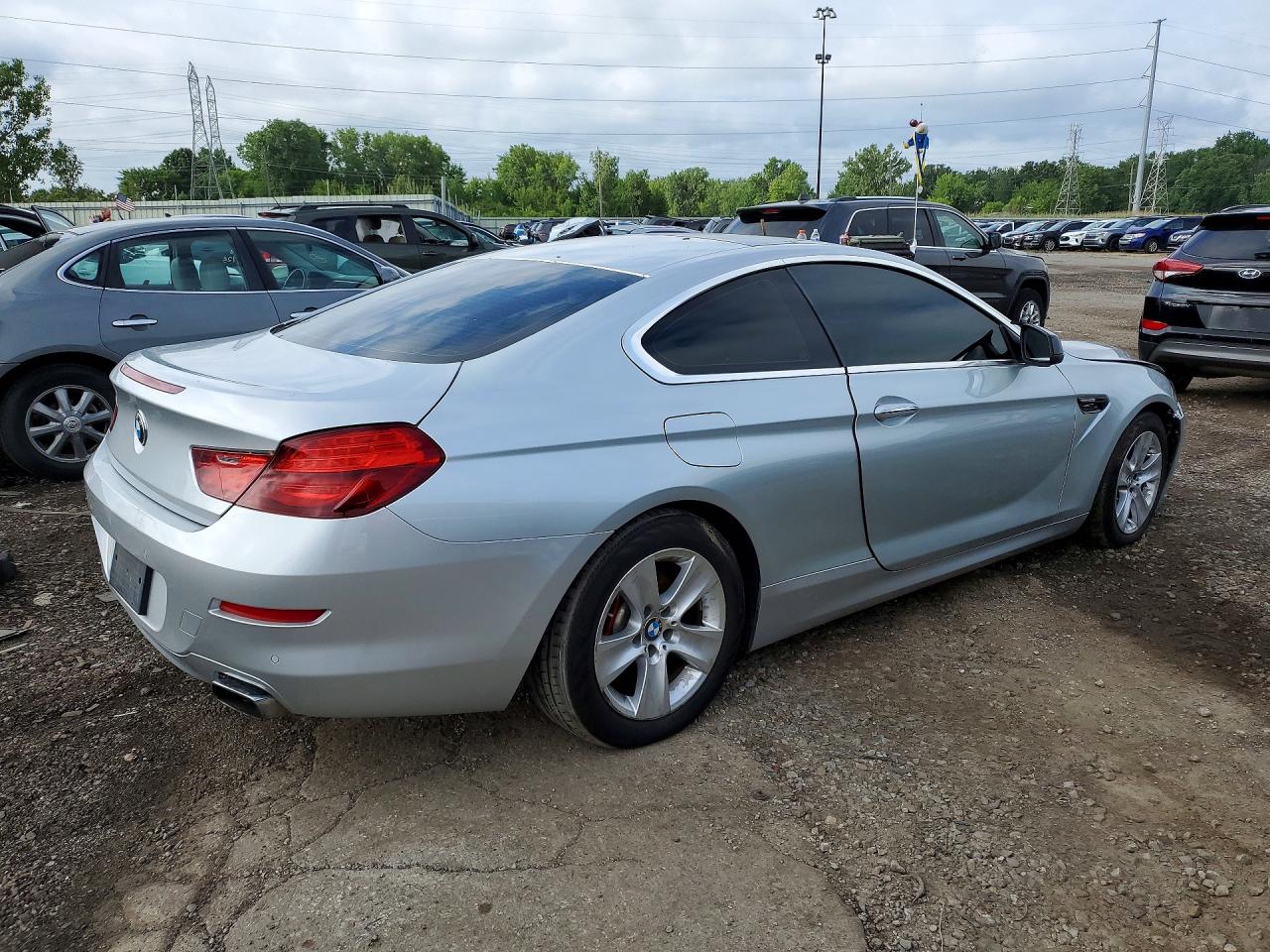2012 Bmw 650 Xi Silver vin: WBALX5C58CC894102