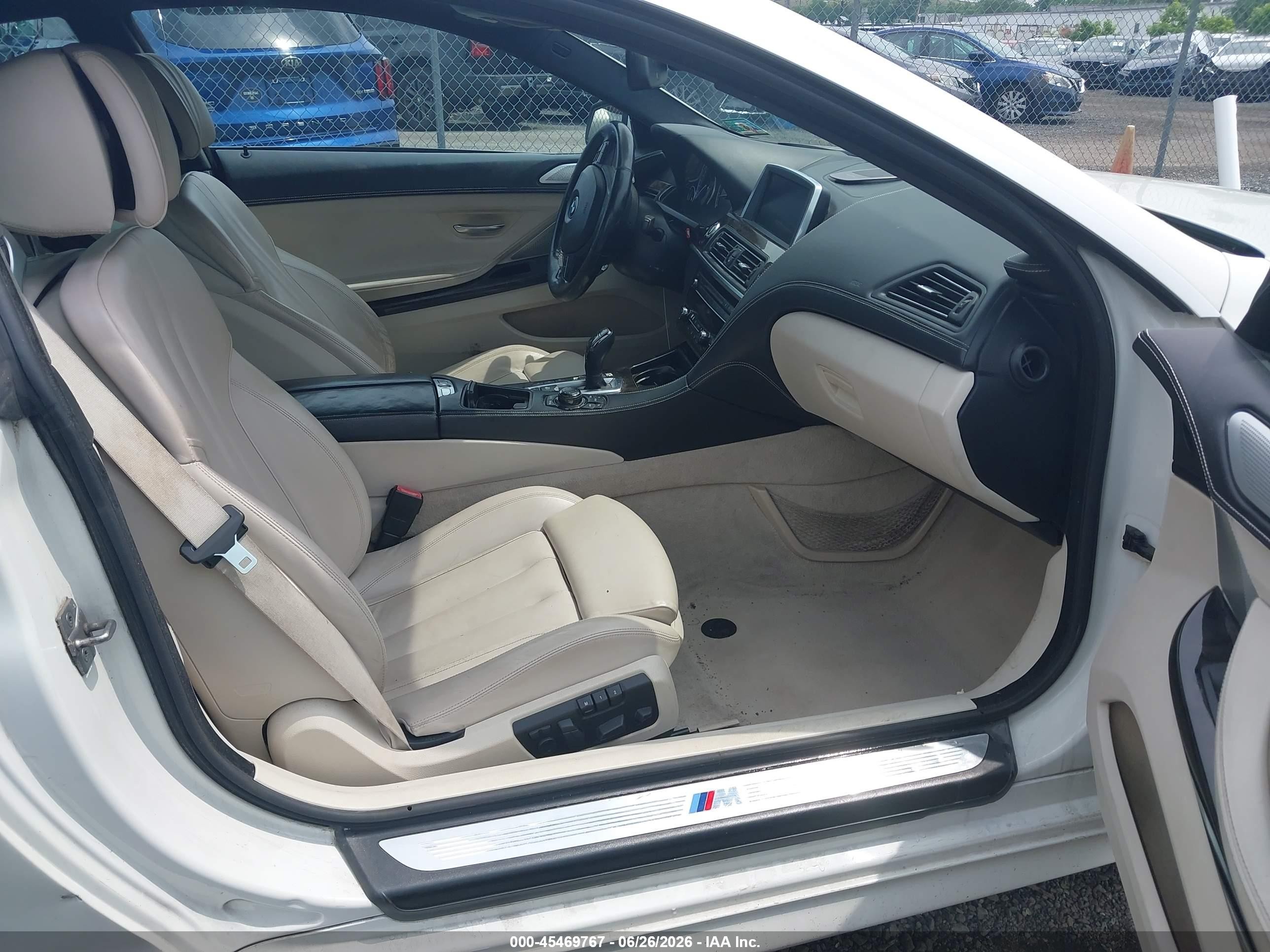 2012 Bmw 650i Xdrive White vin: WBALX5C58CC894391