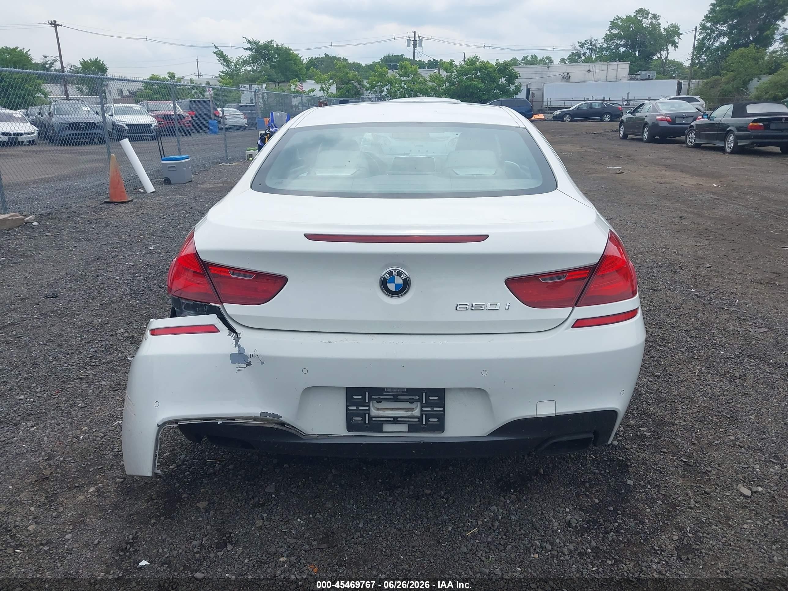 2012 Bmw 650i Xdrive White vin: WBALX5C58CC894391