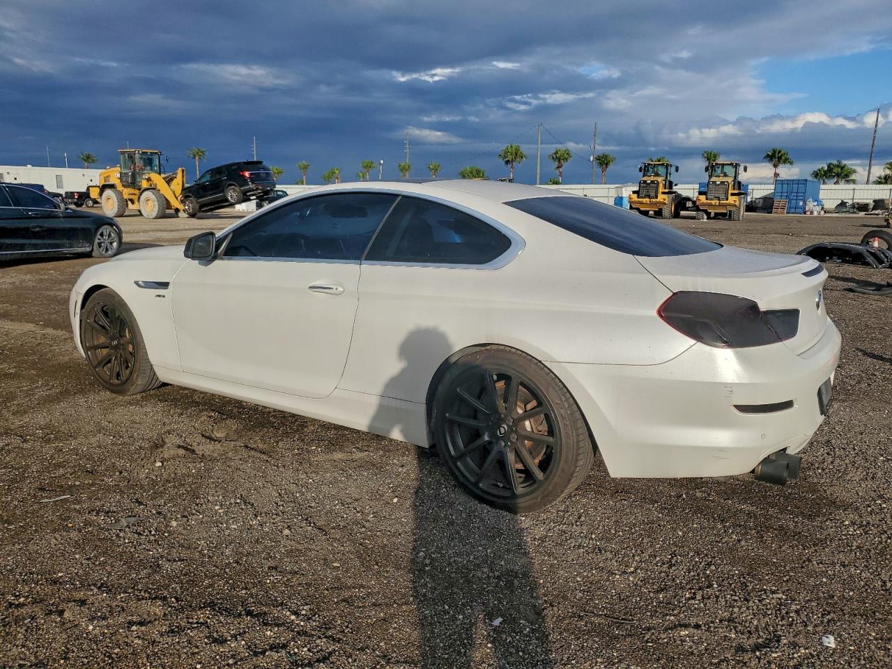 2012 Bmw 650 Xi White vin: WBALX5C59CC894531