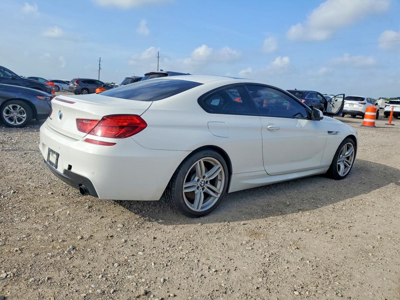 2014 Bmw 640 Xi Белый vin: WBALY1C5XEDZ73323