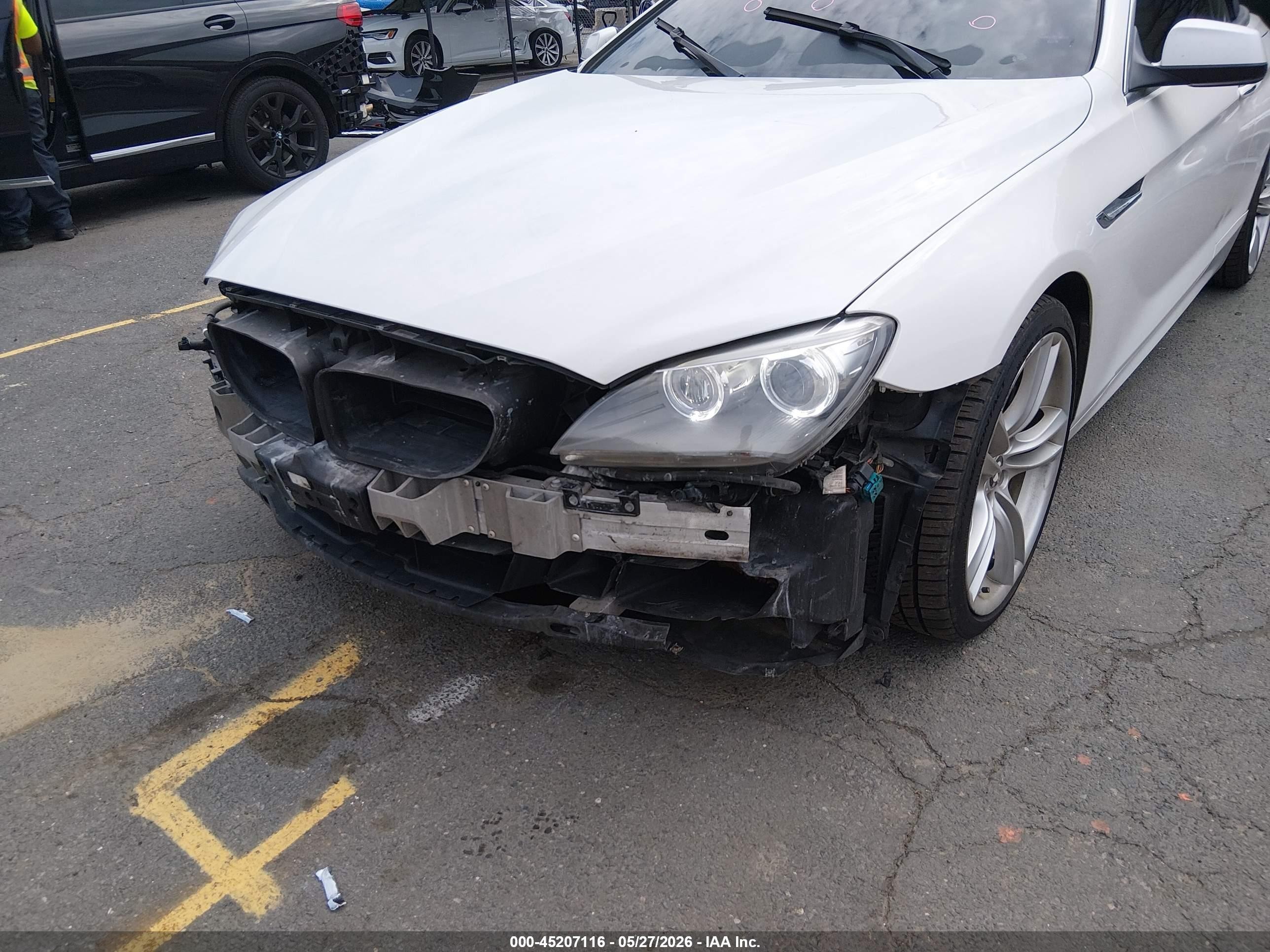 2012 Bmw 650i Xdrive White vin: WBALZ5C56CDW99720