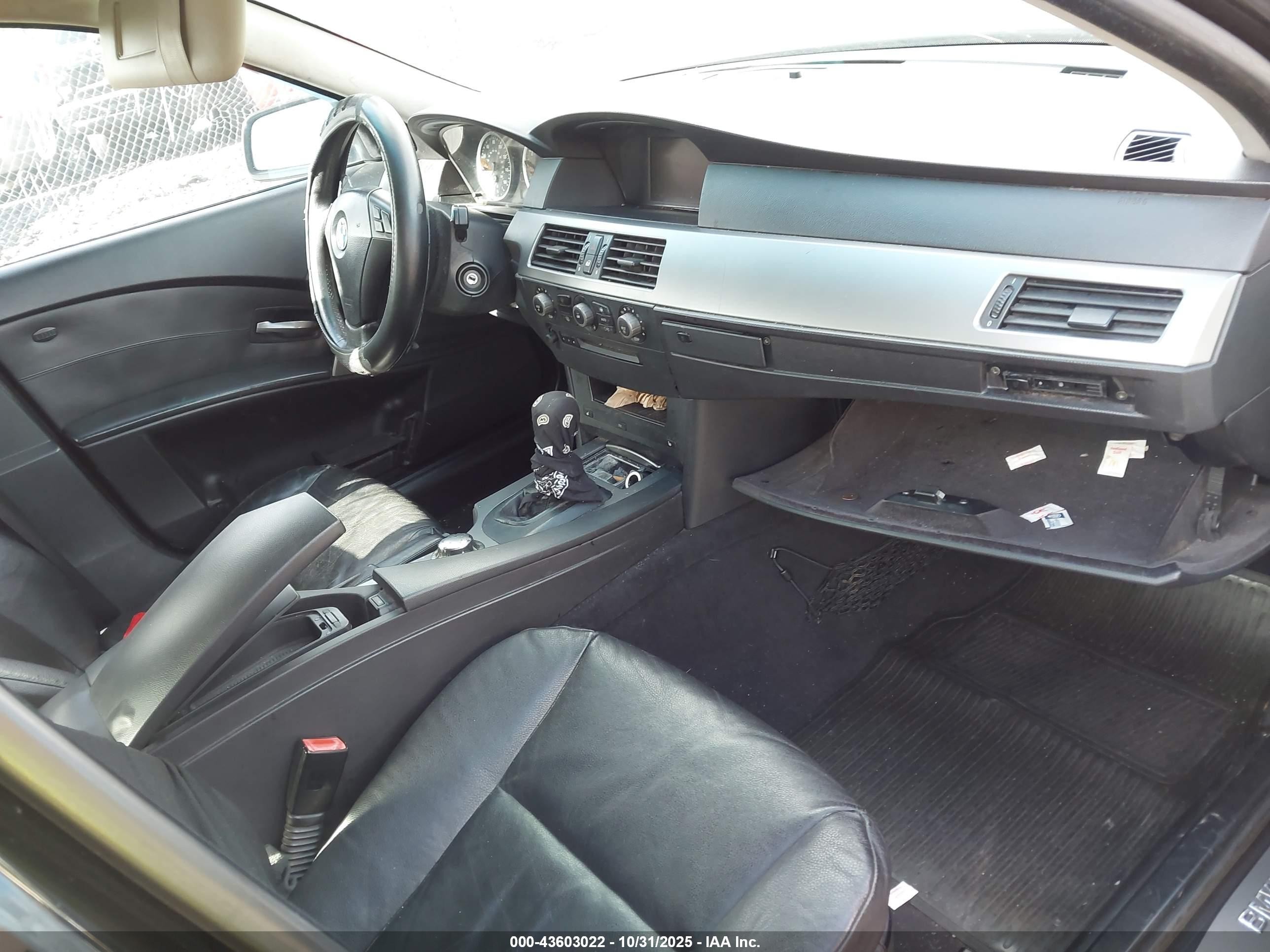 2004 Bmw 525i   Black vin: WBANA53504B174097