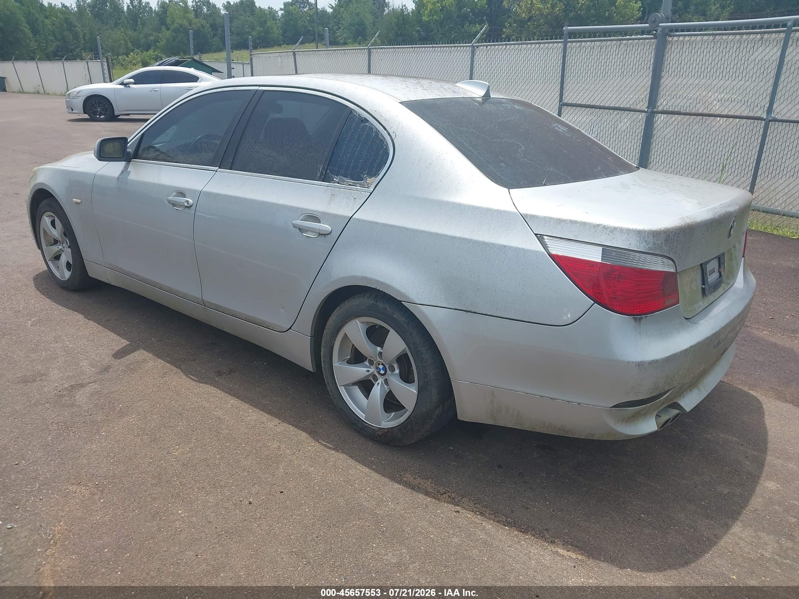 2005 Bmw 525i   Silver vin: WBANA53515B855743