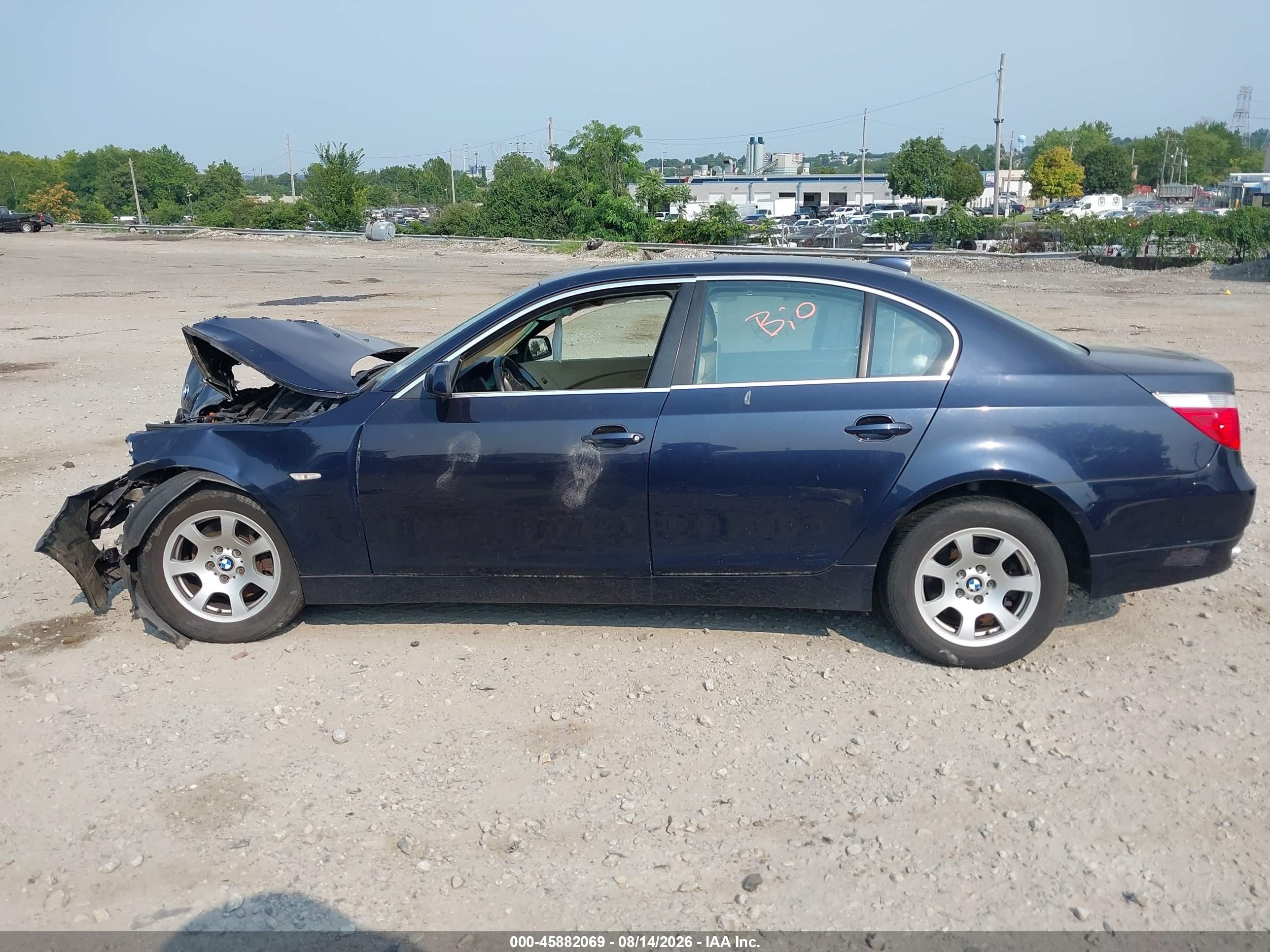 2004 Bmw 525i   Dark Blue vin: WBANA53524B176322