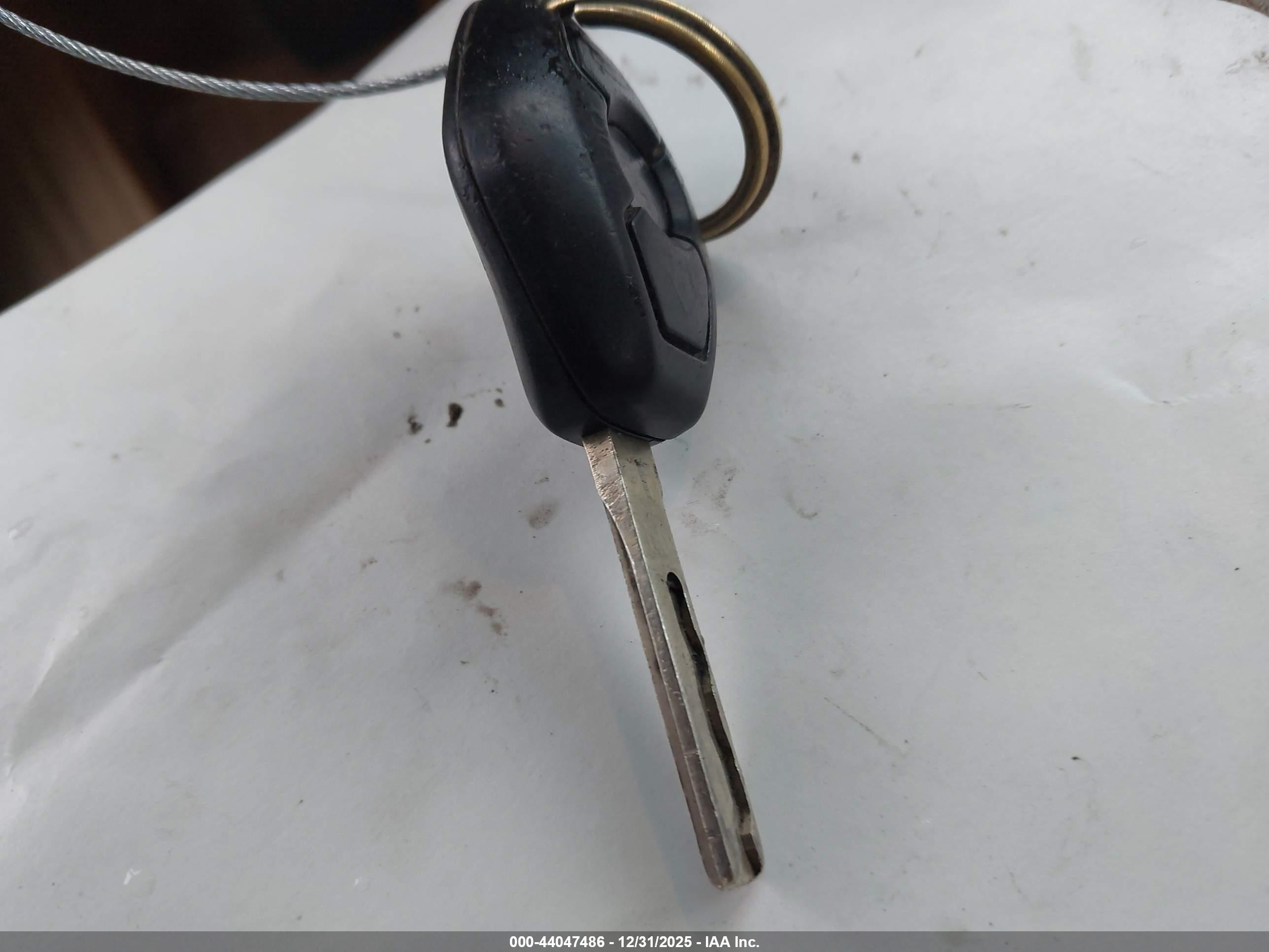 2005 Bmw 525i   Серебряный vin: WBANA53525B855802