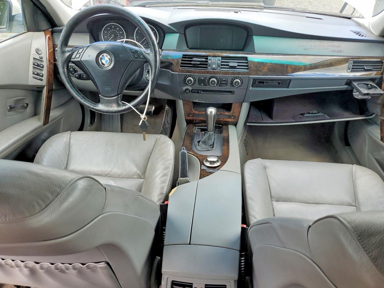 2005 Bmw 525 I Белый vin: WBANA53525B858490