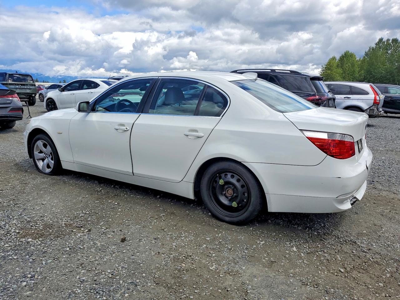 2005 Bmw 525 I Белый vin: WBANA53525B858490