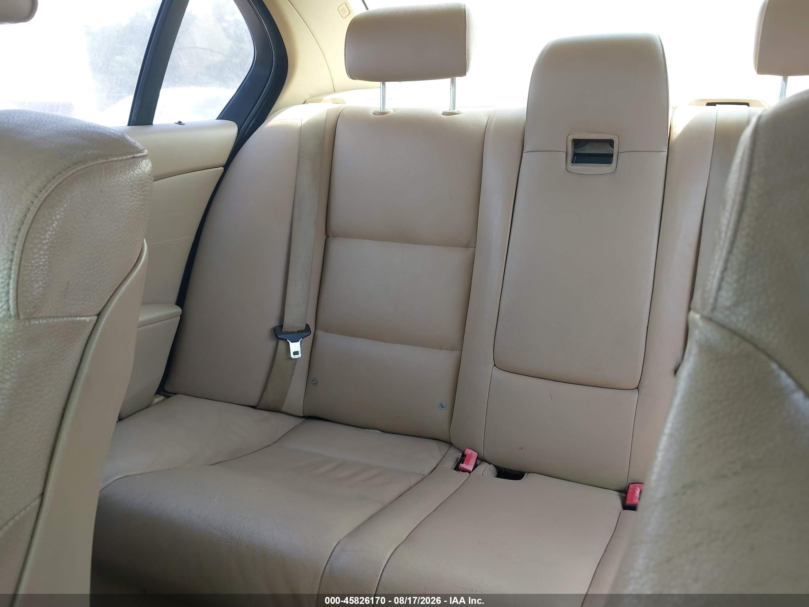 2005 Bmw 525i   White vin: WBANA53525B858828