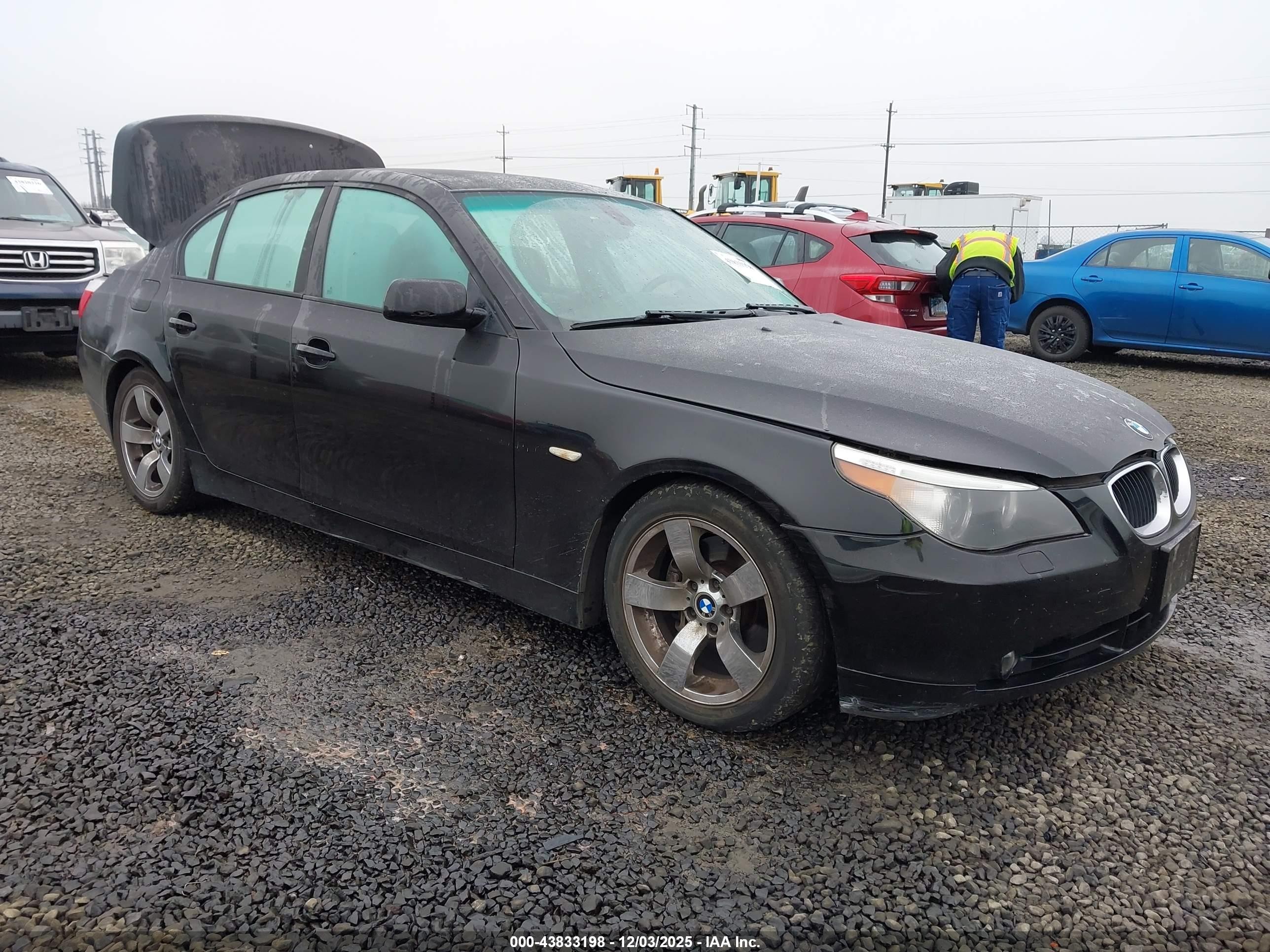 2005 Bmw 525i   Black vin: WBANA53545B856062
