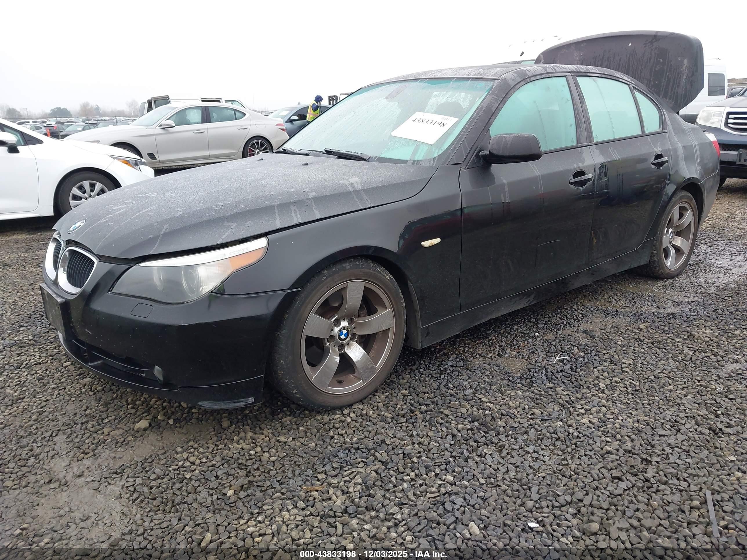 2005 Bmw 525i   Black vin: WBANA53545B856062