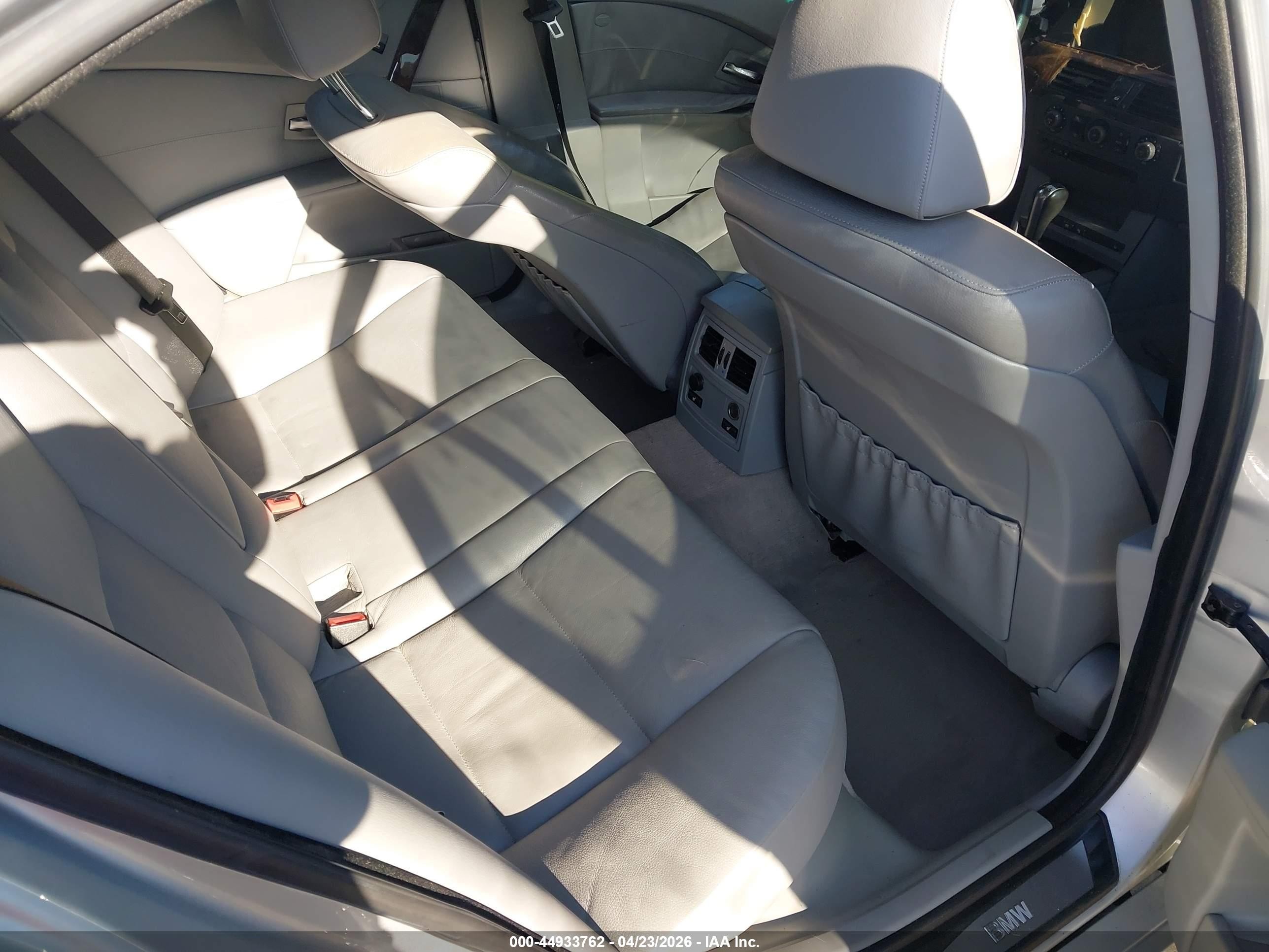 2004 Bmw 525i   Silver vin: WBANA53554B173818