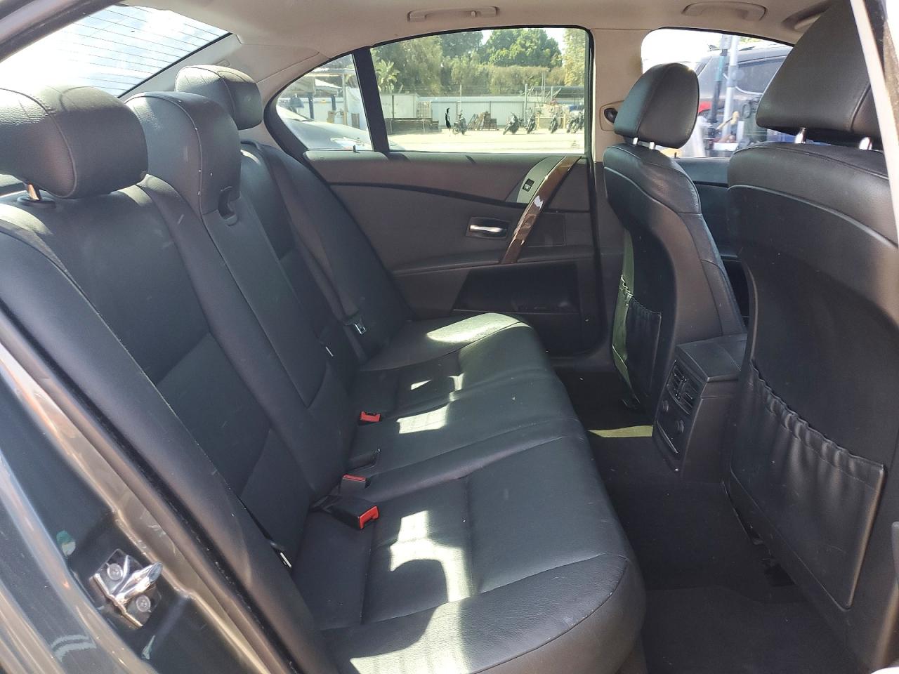 2004 Bmw 525 I Серый vin: WBANA53564B175495