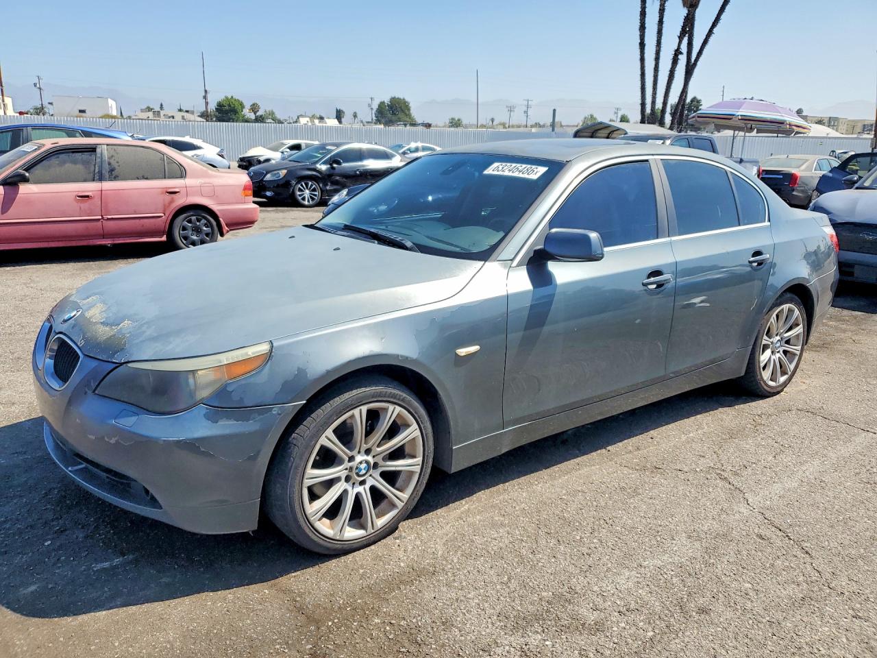 2004 Bmw 525 I Серый vin: WBANA53564B175495