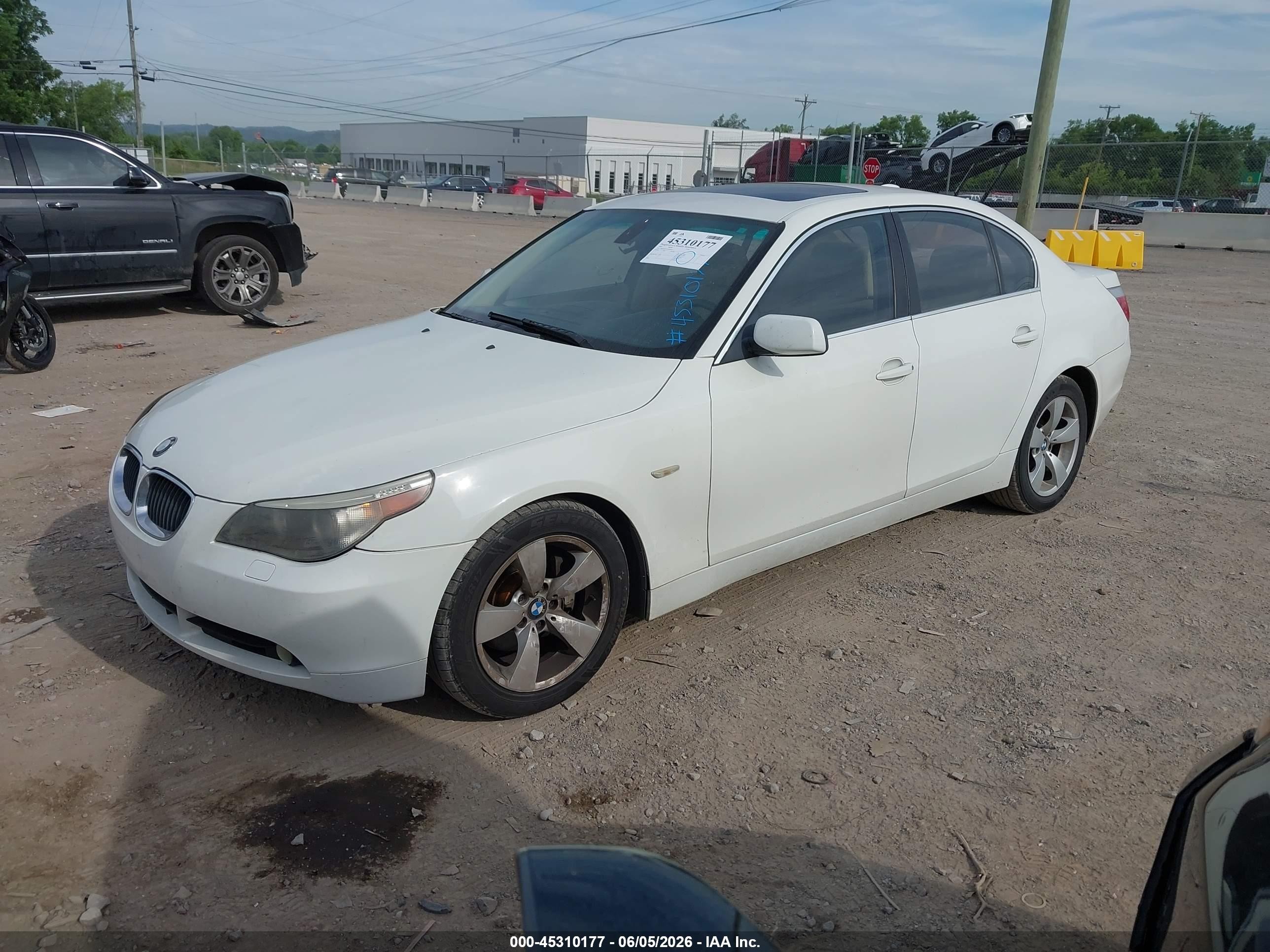 2005 Bmw 525i Белый vin: WBANA53565B855897