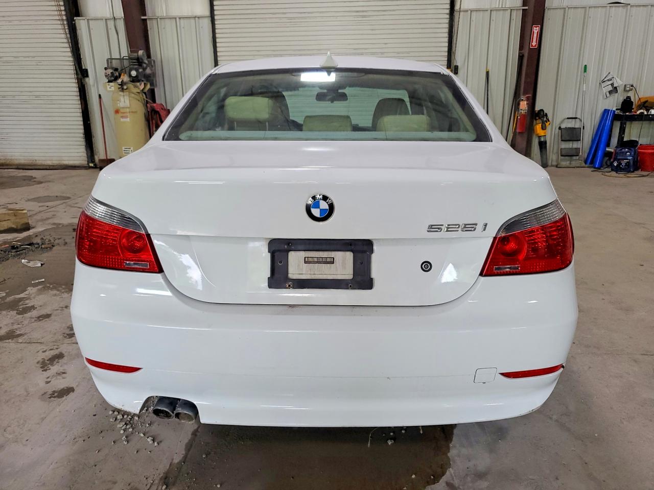2004 Bmw 525 I White vin: WBANA53574B847371