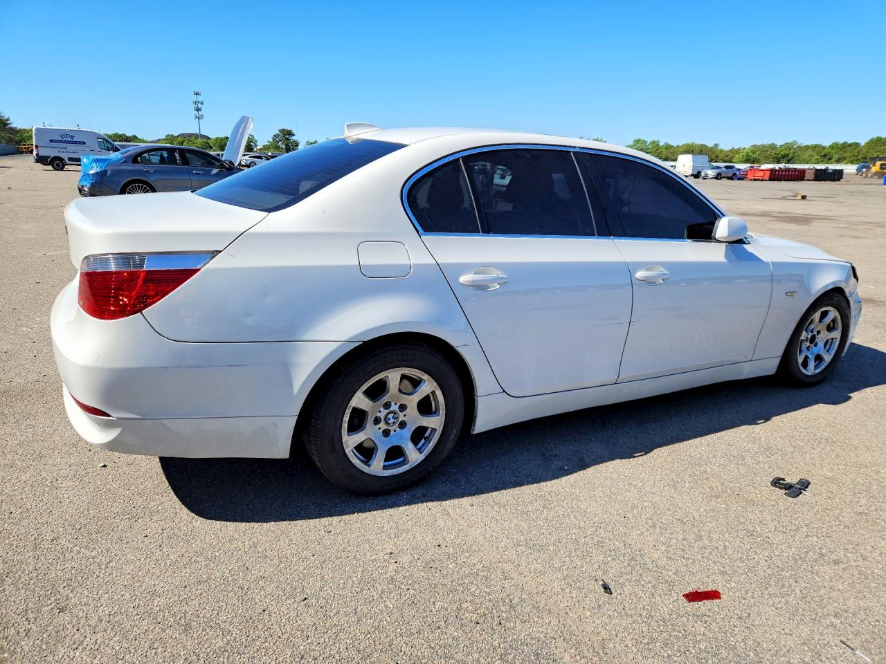 2004 Bmw 525 I Белый vin: WBANA53574B854269