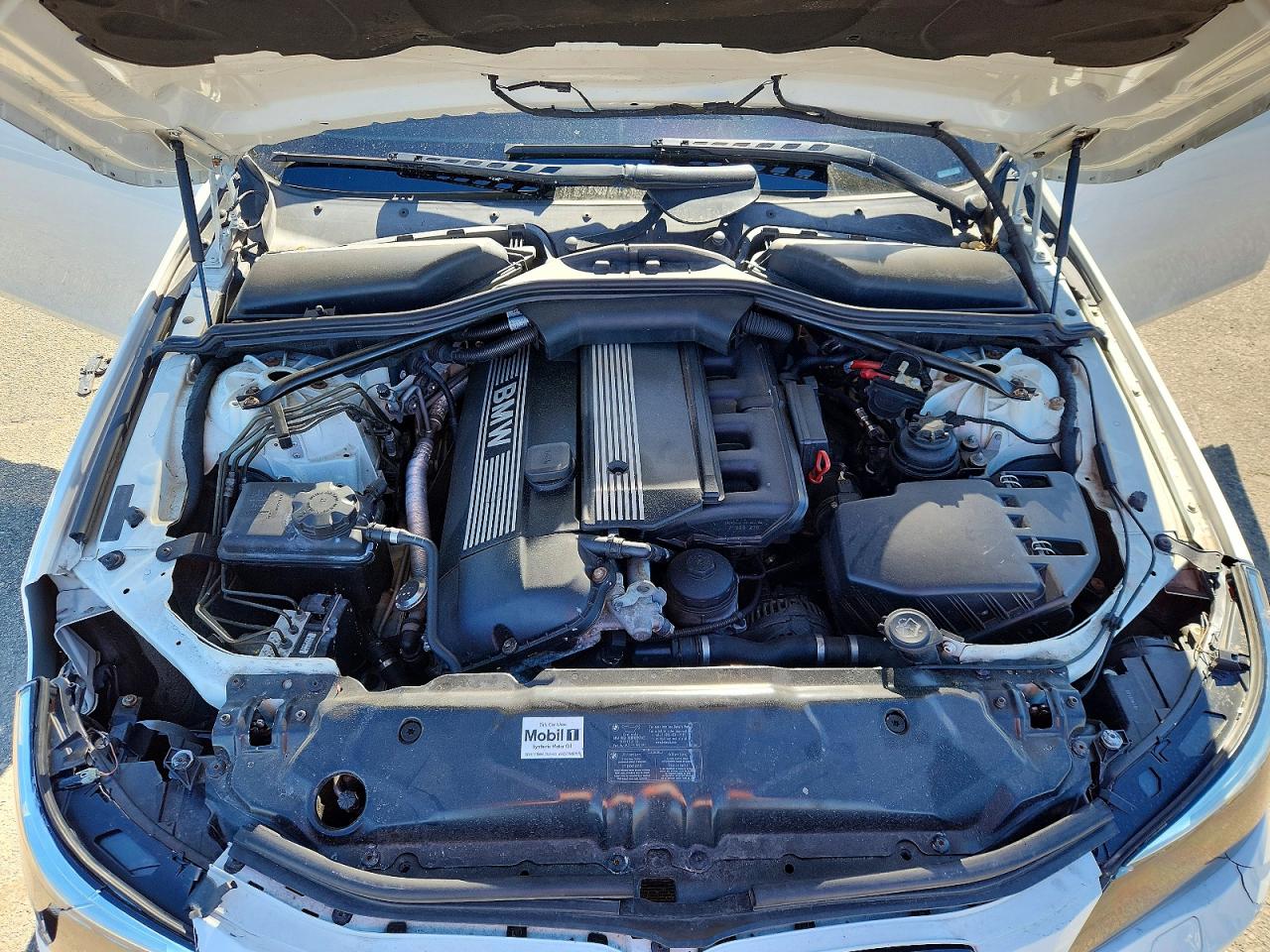 2004 Bmw 525 I Белый vin: WBANA53574B854269