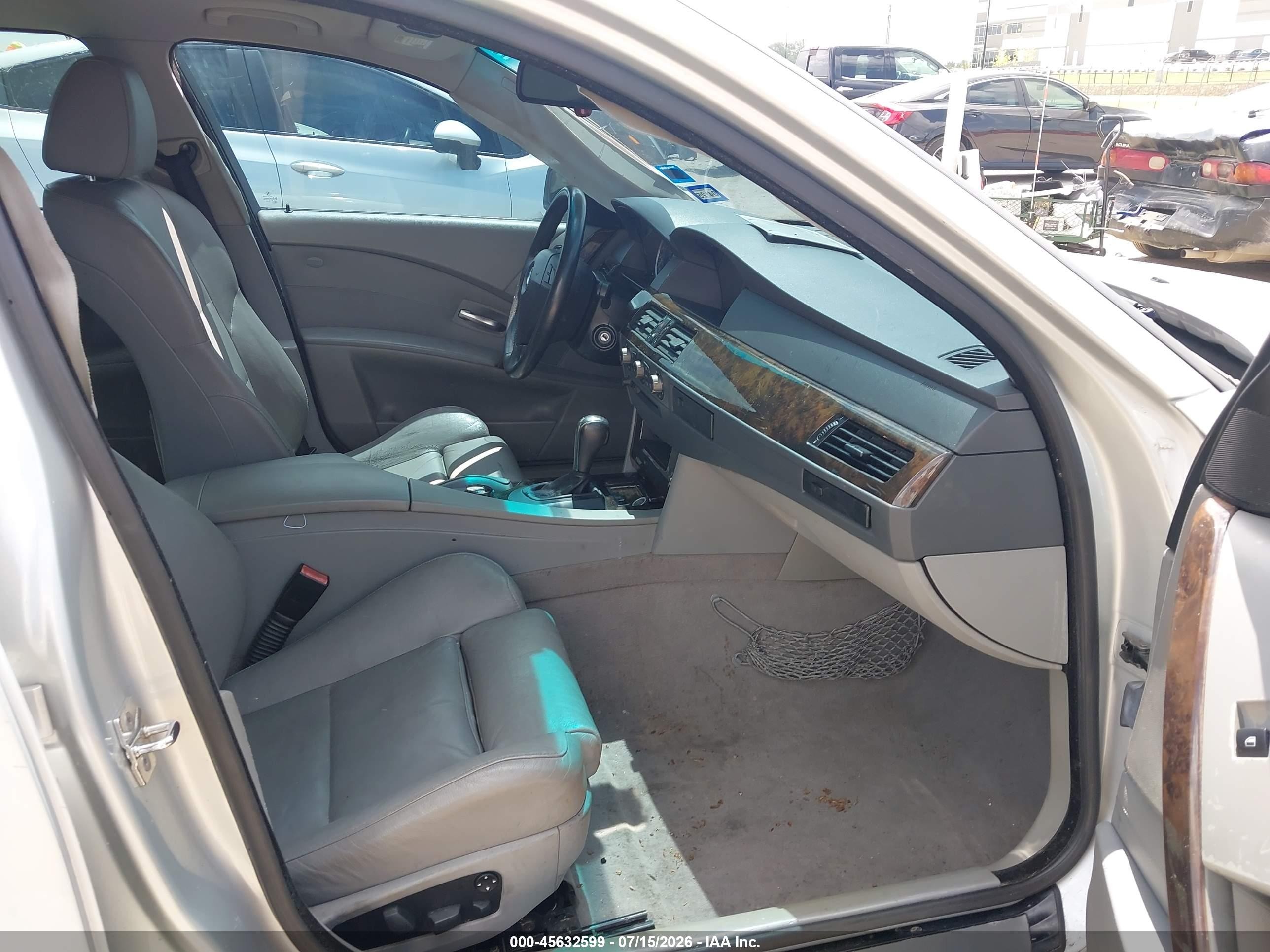 2005 Bmw 525i   Silver vin: WBANA53585B856825
