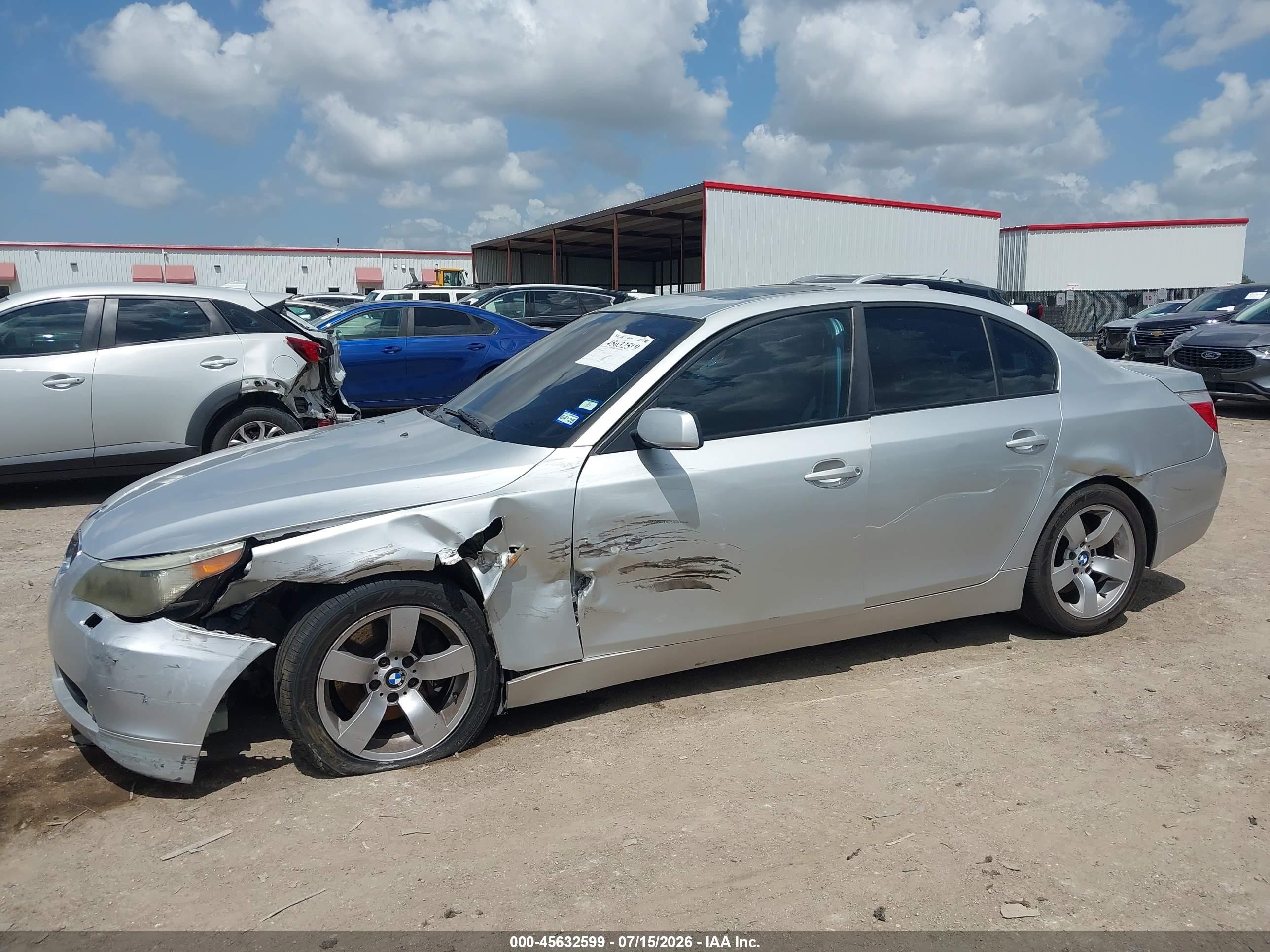 2005 Bmw 525i   Silver vin: WBANA53585B856825