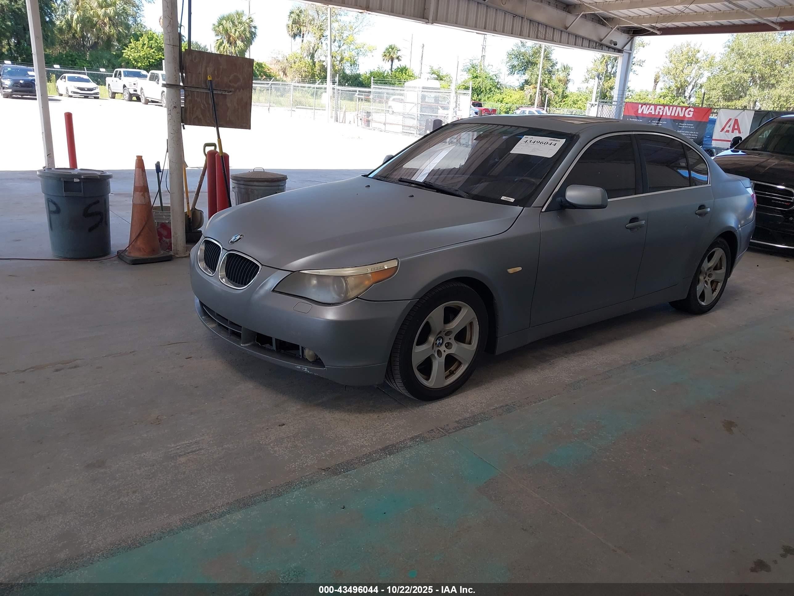 2004 Bmw 525i   Gray vin: WBANA535X4B847638