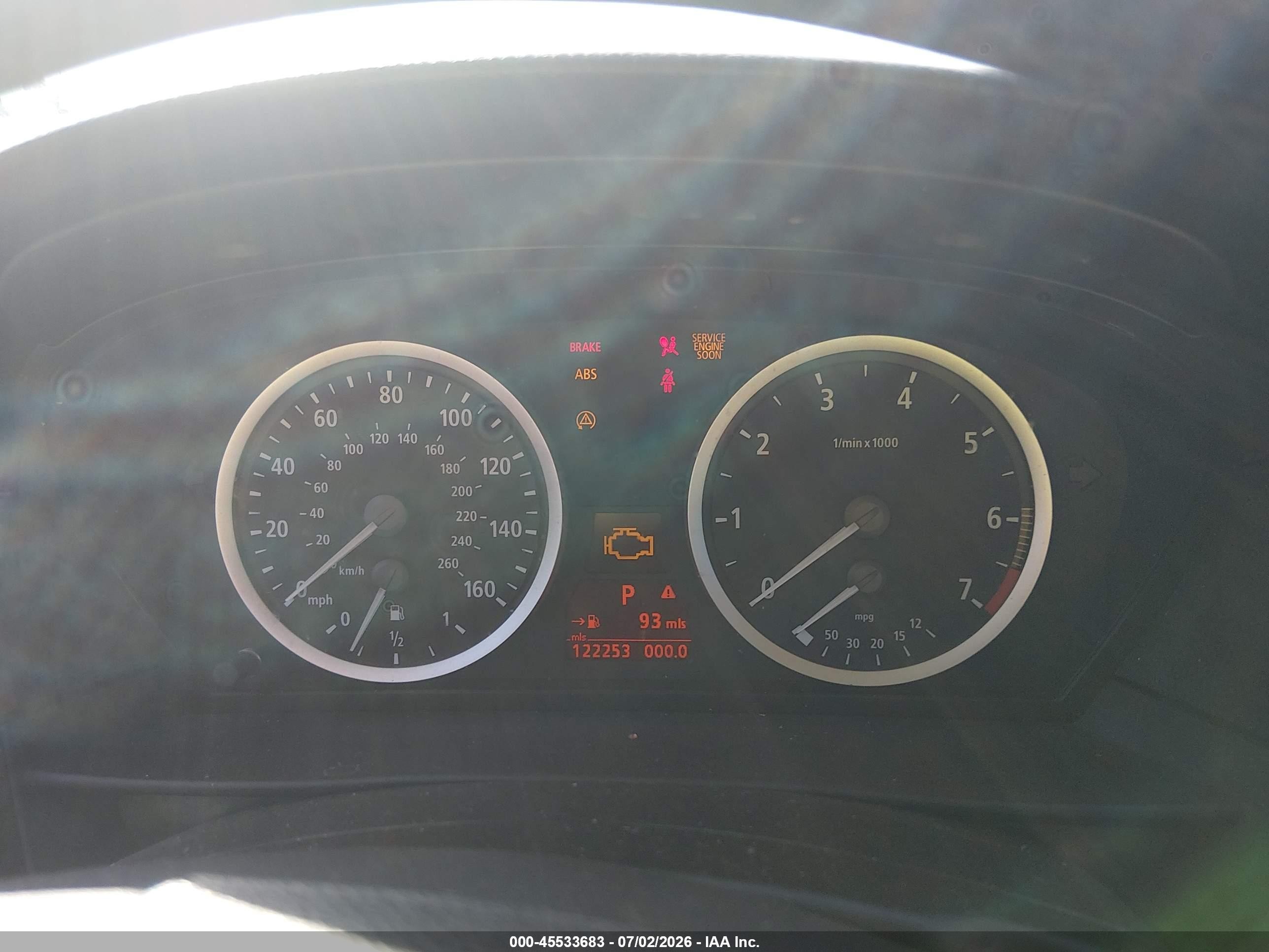 2004 Bmw 525i   Black vin: WBANA535X4B850006