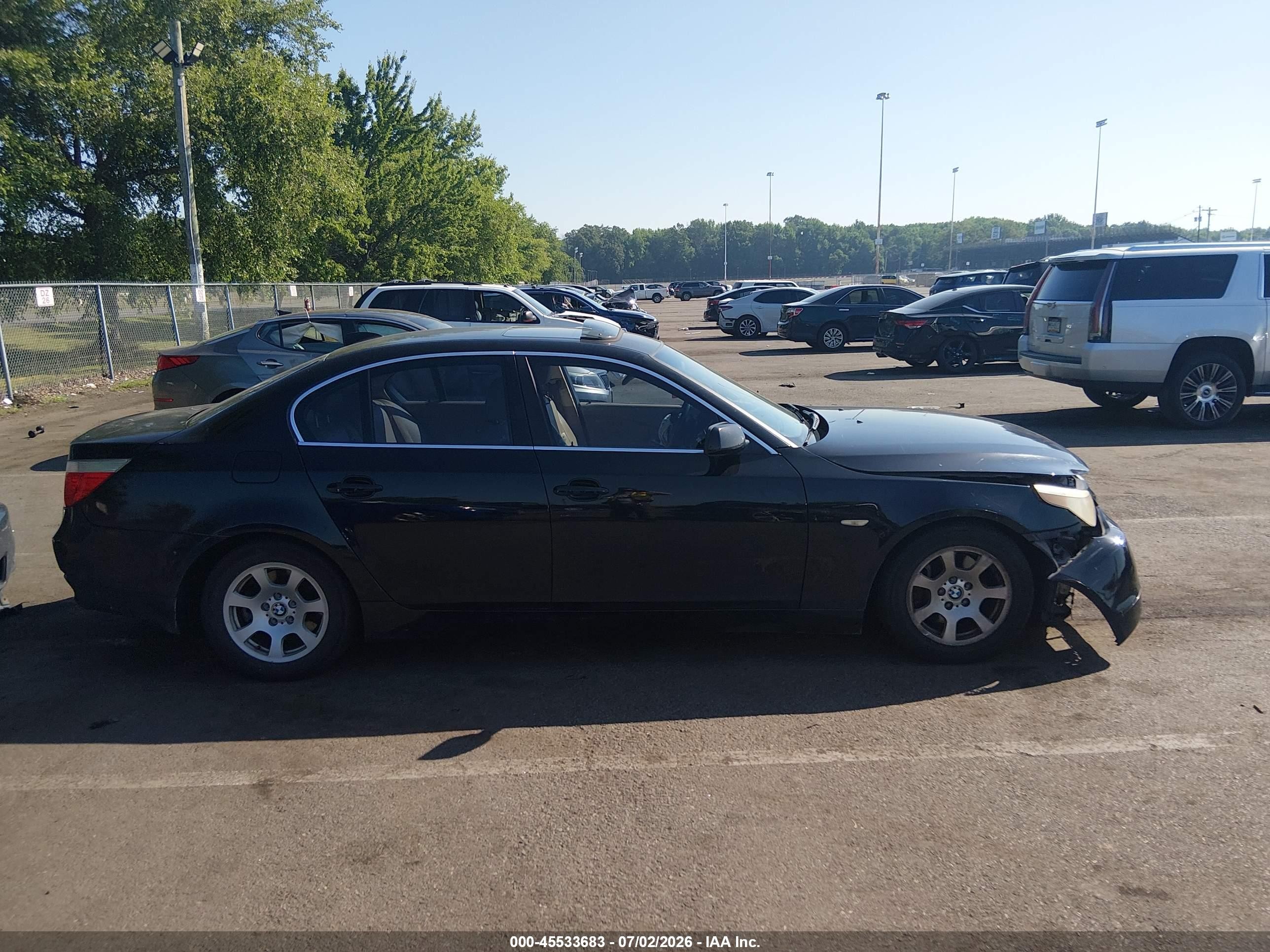 2004 Bmw 525i   Black vin: WBANA535X4B850006