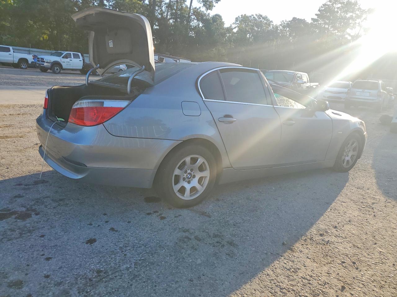 2004 Bmw 525 I Silver vin: WBANA535X4B854542