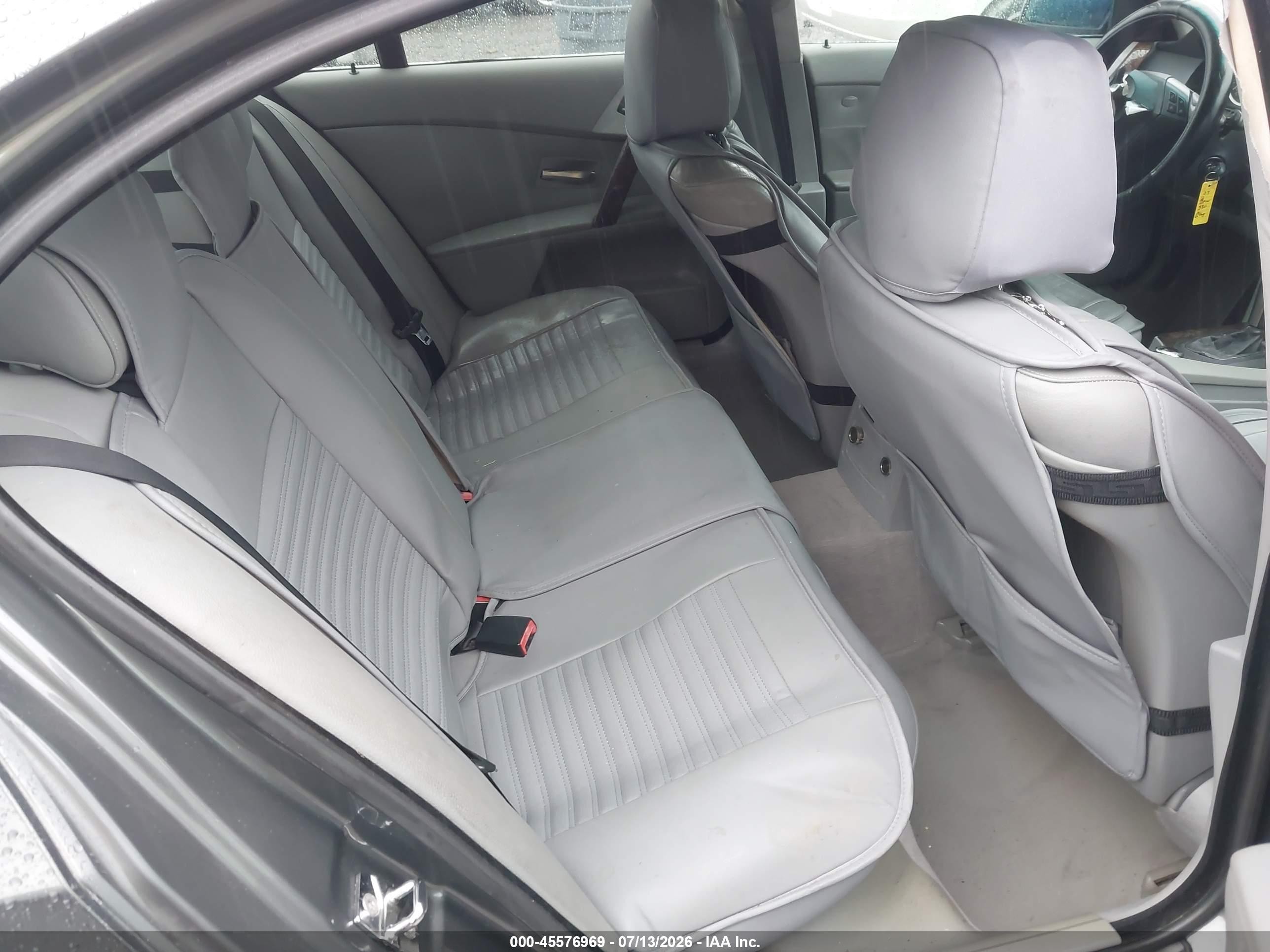 2004 Bmw 530i   Gray vin: WBANA73504B804180