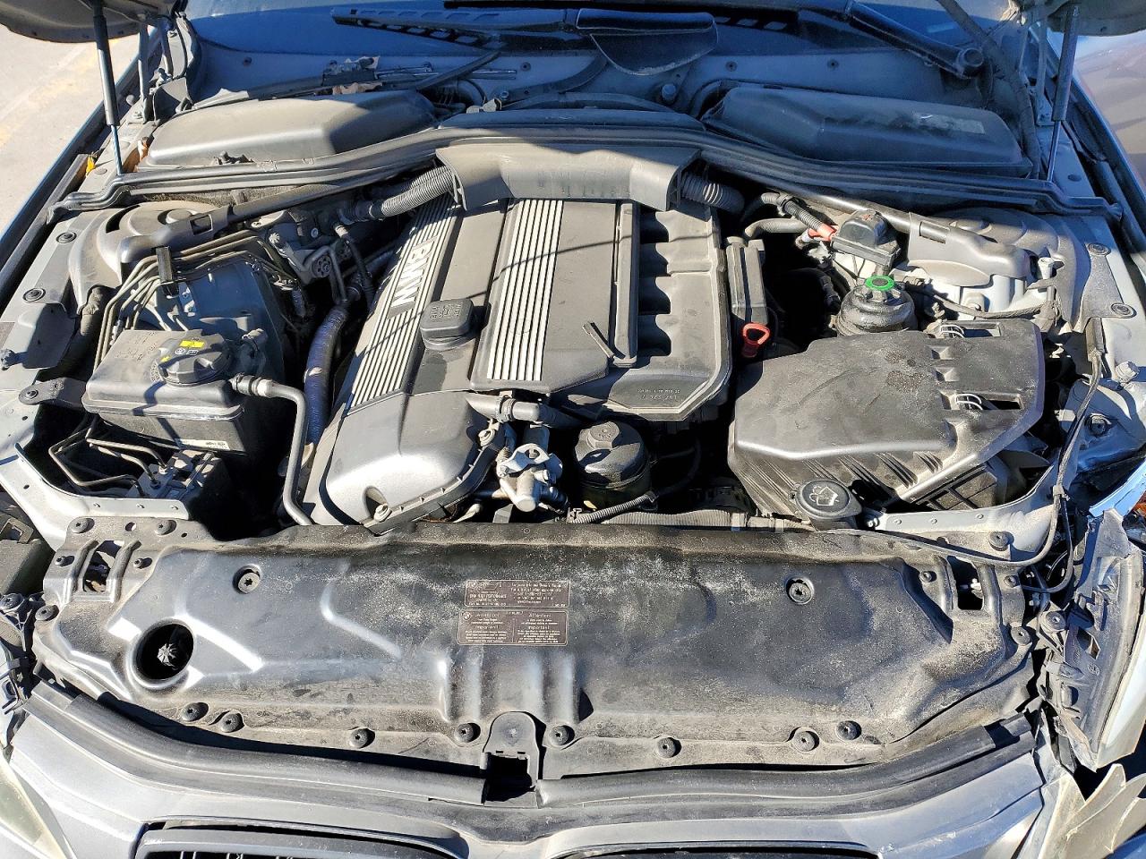2004 Bmw 530 I Silver vin: WBANA73504B813073
