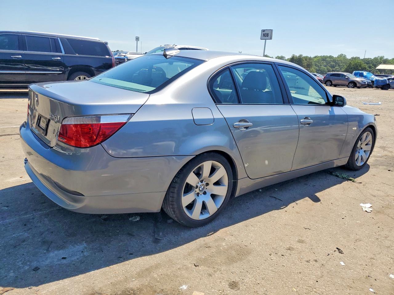 2004 Bmw 530 I Silver vin: WBANA73514B059066