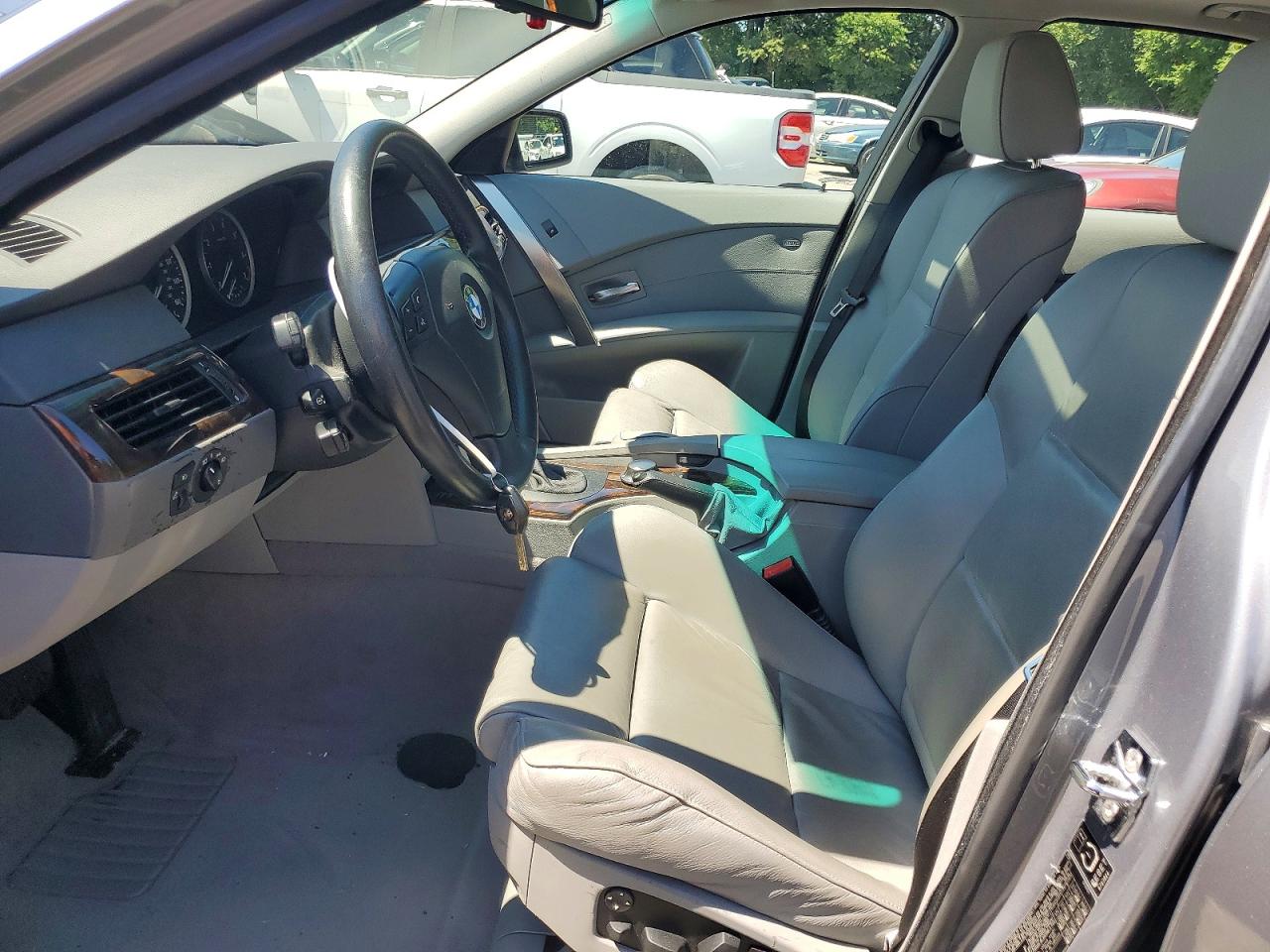 2004 Bmw 530 I Silver vin: WBANA73514B059066