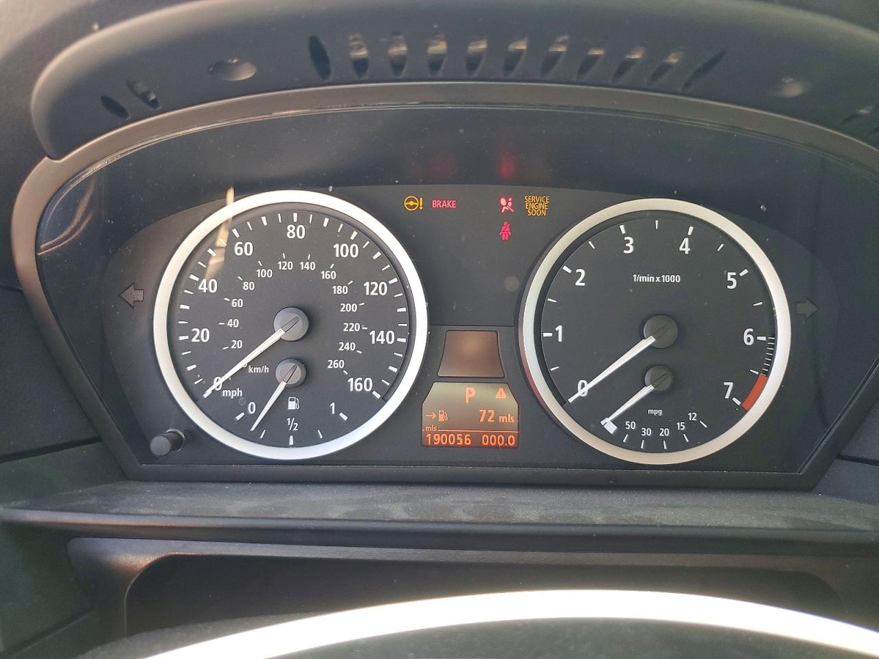 2004 Bmw 5 Series White vin: WBANA73514B811932