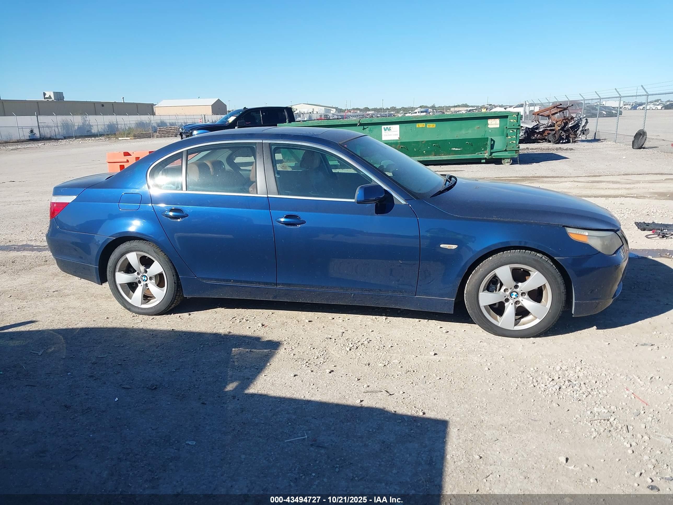 2005 Bmw 530i   Blue vin: WBANA73515B819823