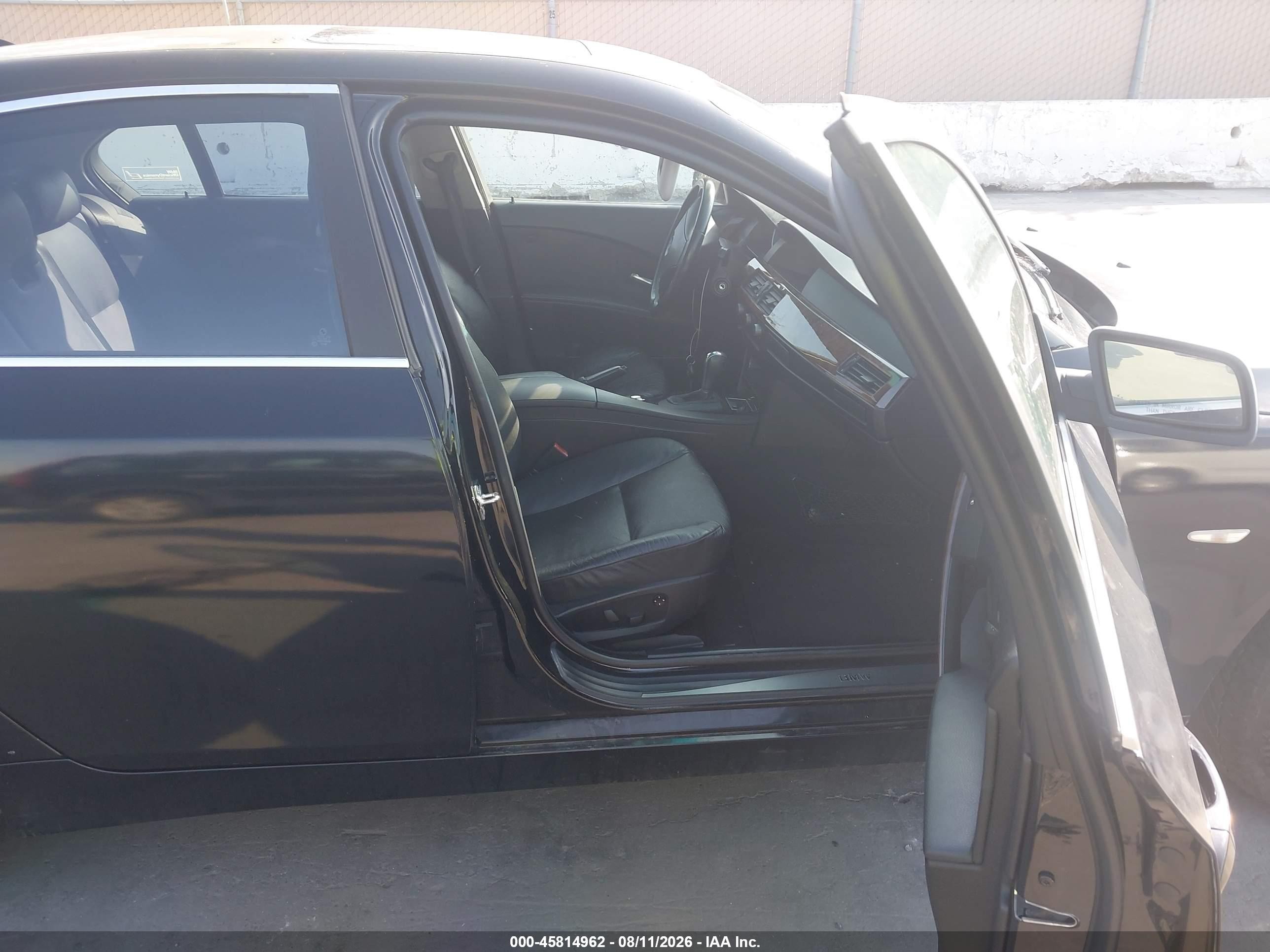 2005 Bmw 530i   Black vin: WBANA73535CR60659