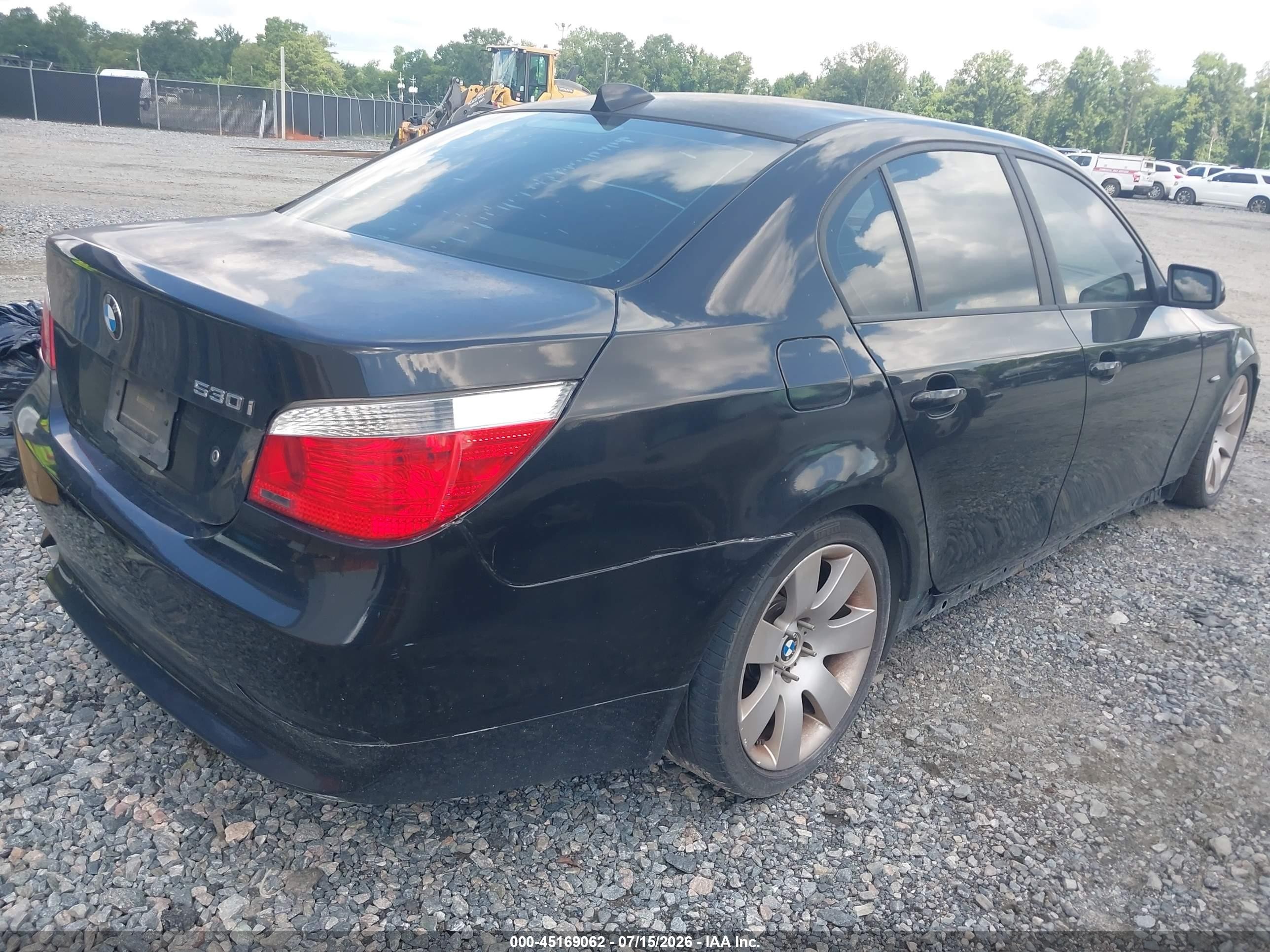 2004 Bmw 530i   Black vin: WBANA73544B806594