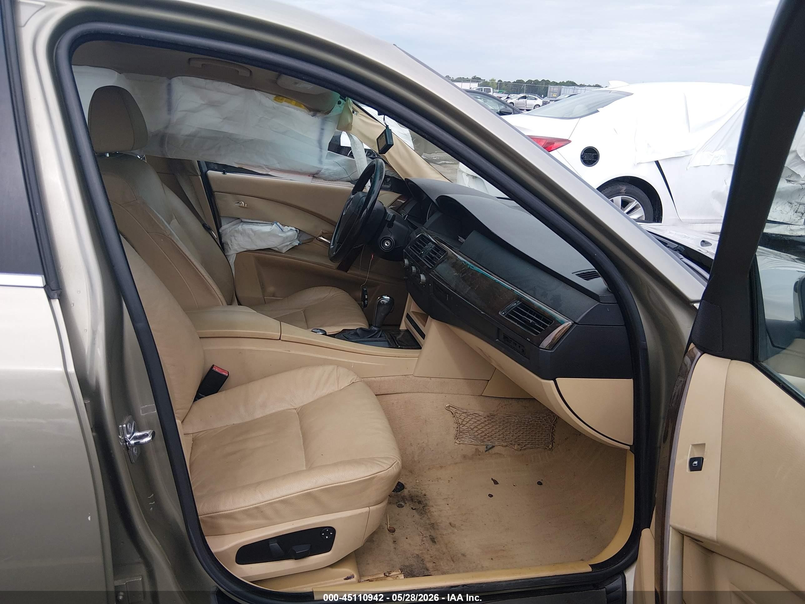 2004 Bmw 530i   Tan vin: WBANA73544B812217