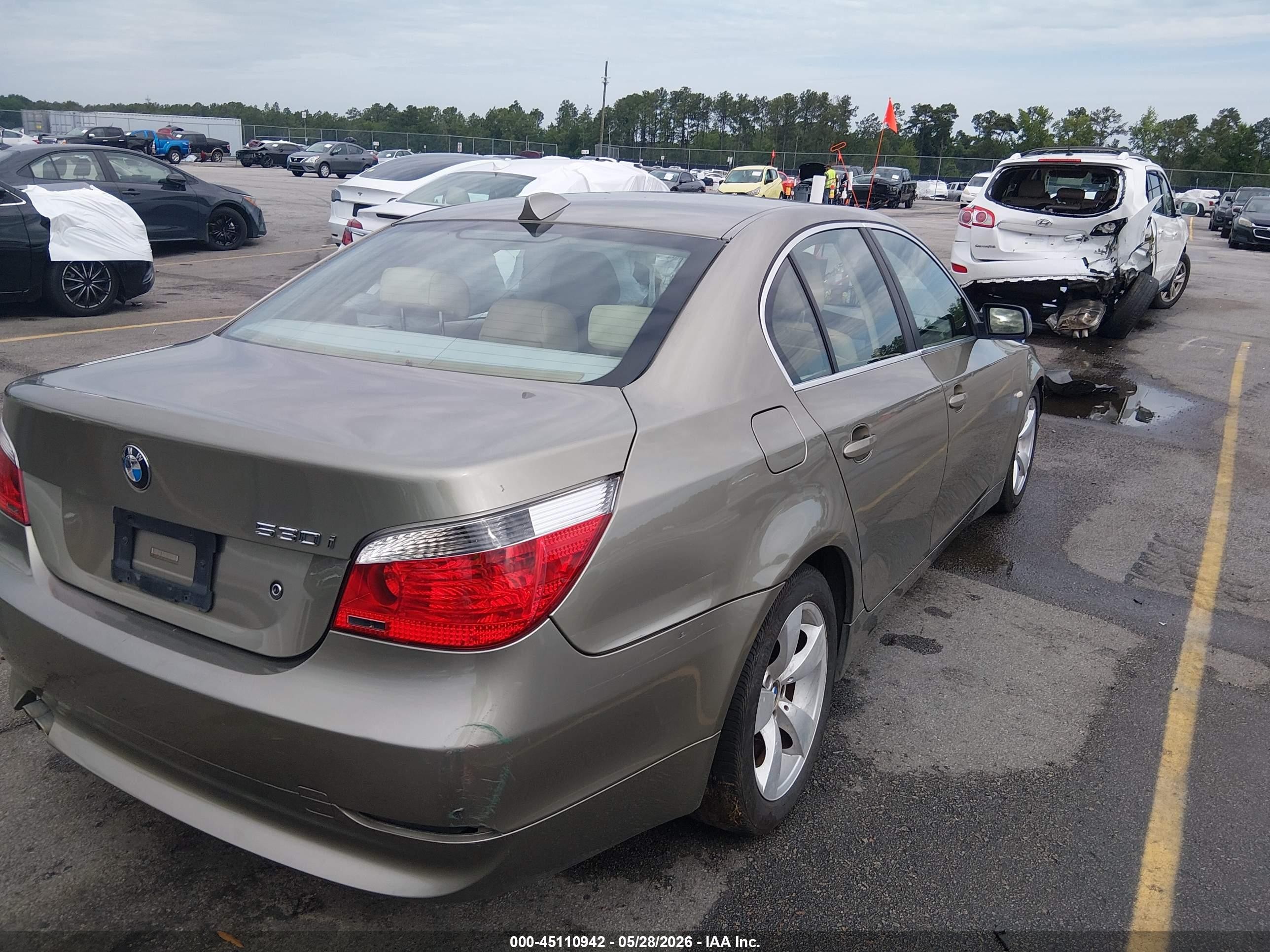 2004 Bmw 530i   Tan vin: WBANA73544B812217