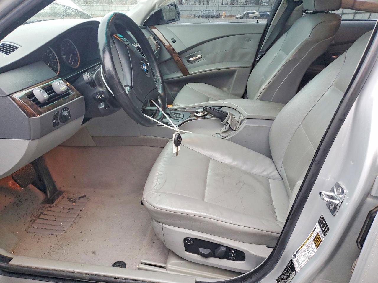 2005 Bmw 530 I Silver vin: WBANA73555CR57424