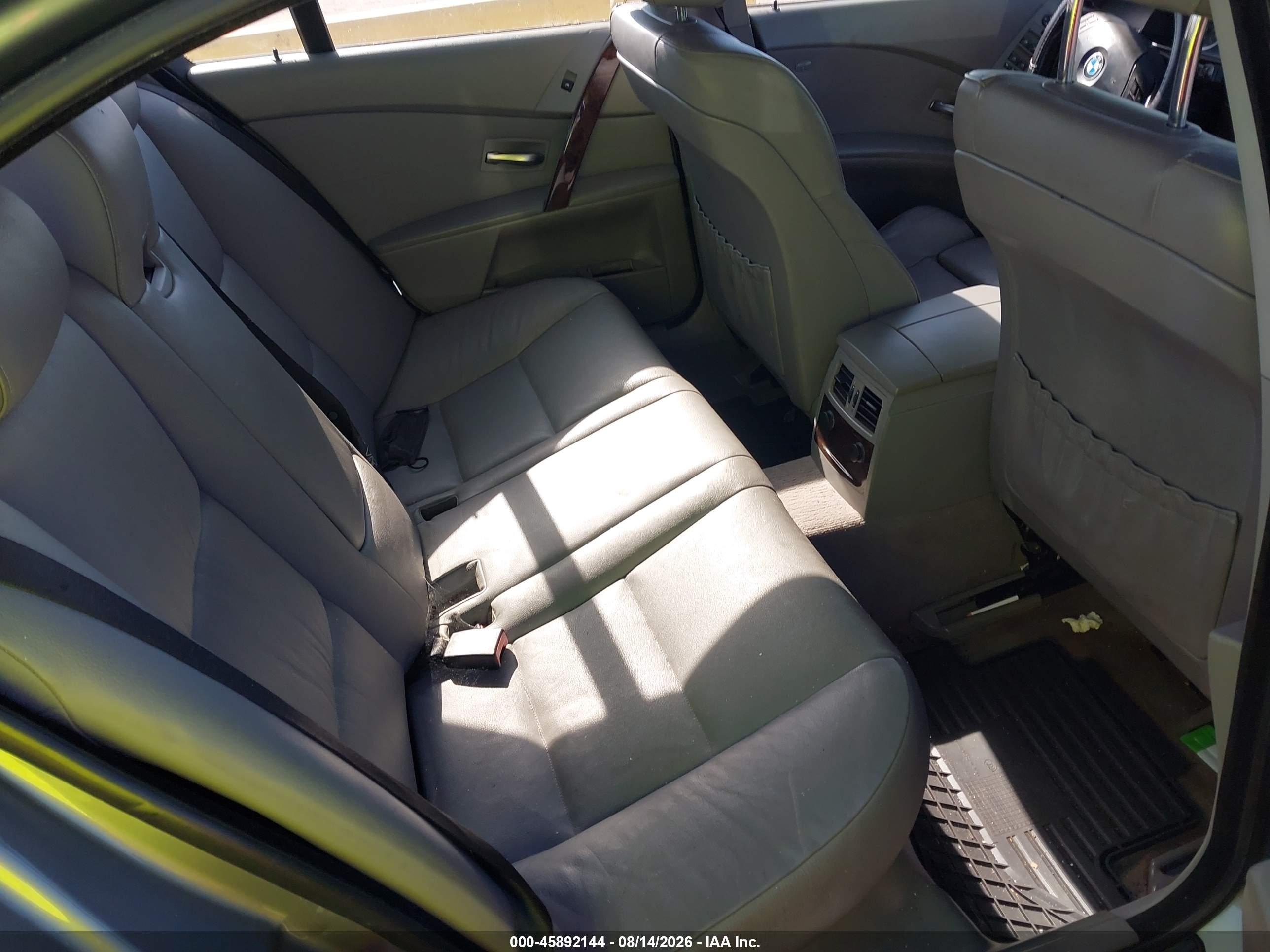 2005 Bmw 530i   Серый vin: WBANA73555CR59285
