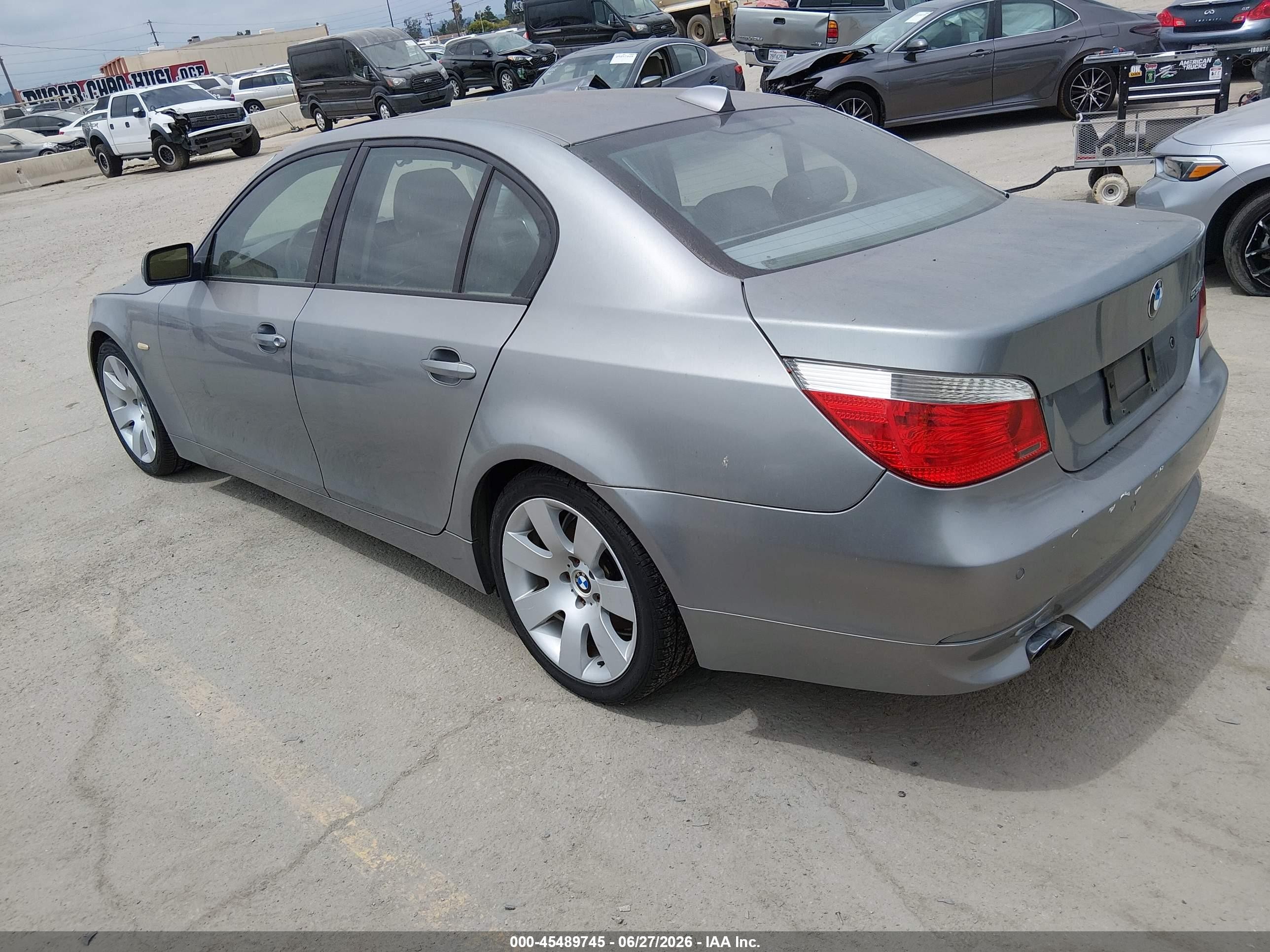 2004 Bmw 530i Серебряный vin: WBANA73564B810789